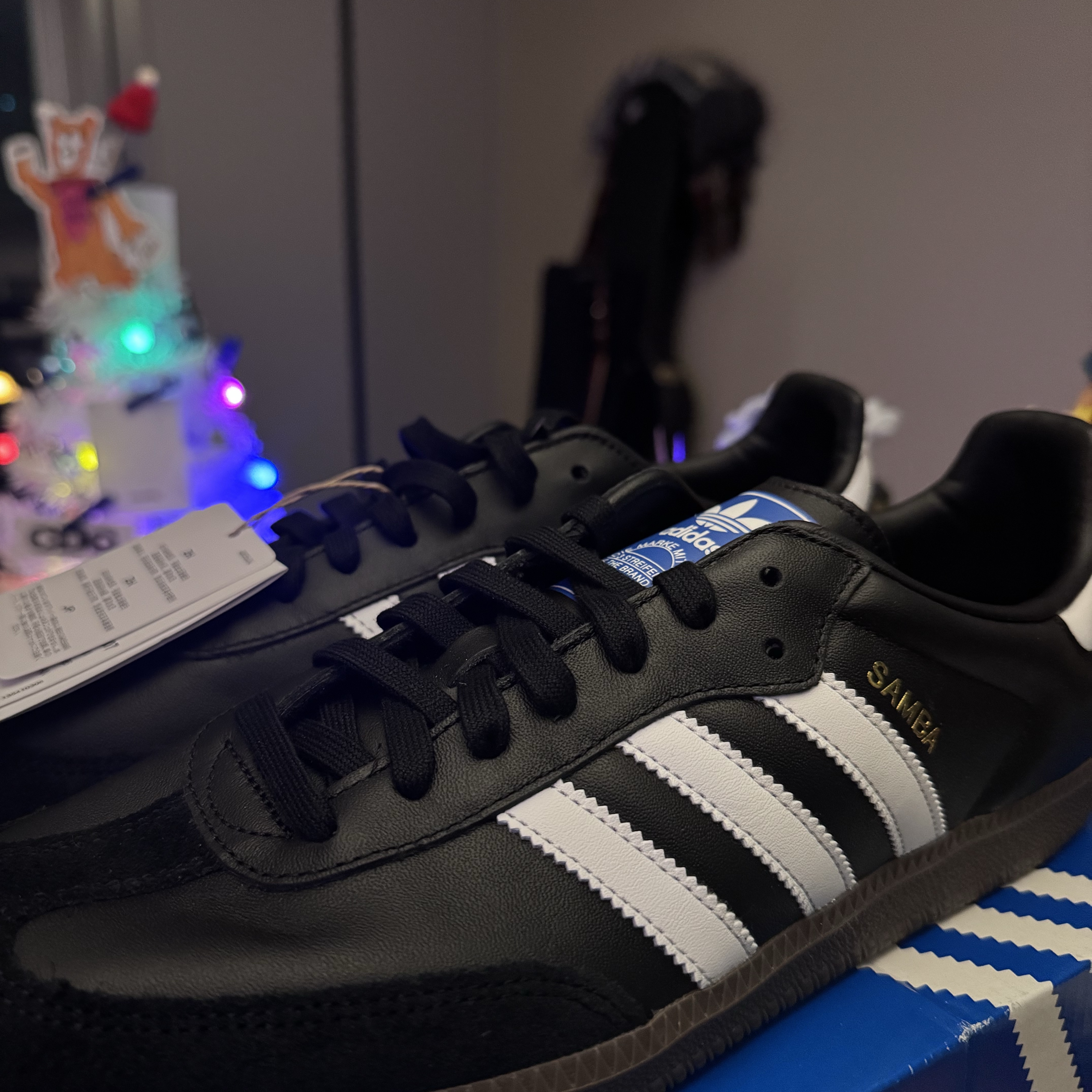 Adidas Samba OG Black White Gum 착용 스타일