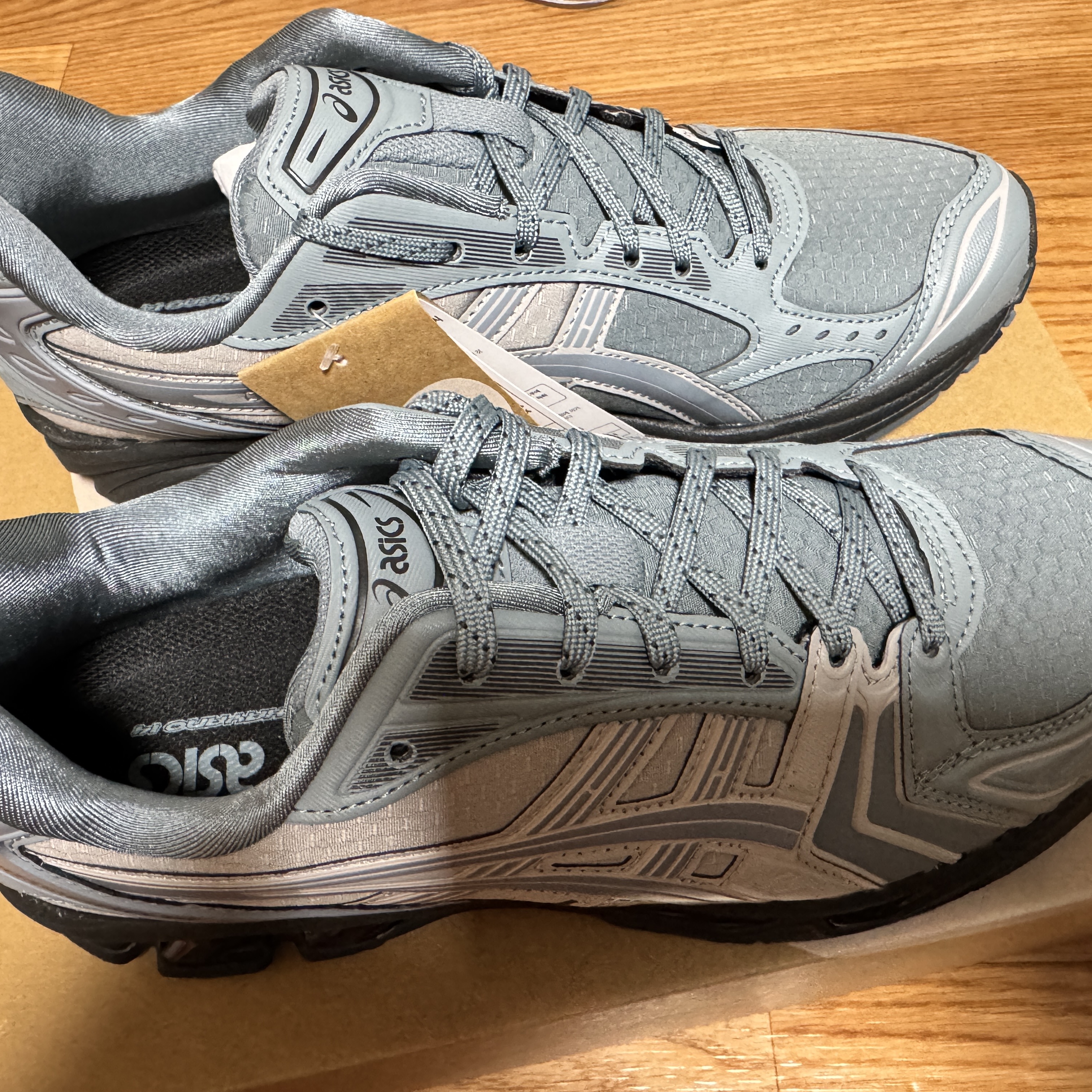 Asics Gel-Kayano 14 Earthenware Pack Fjord Grey Cement Grey 착용 스타일