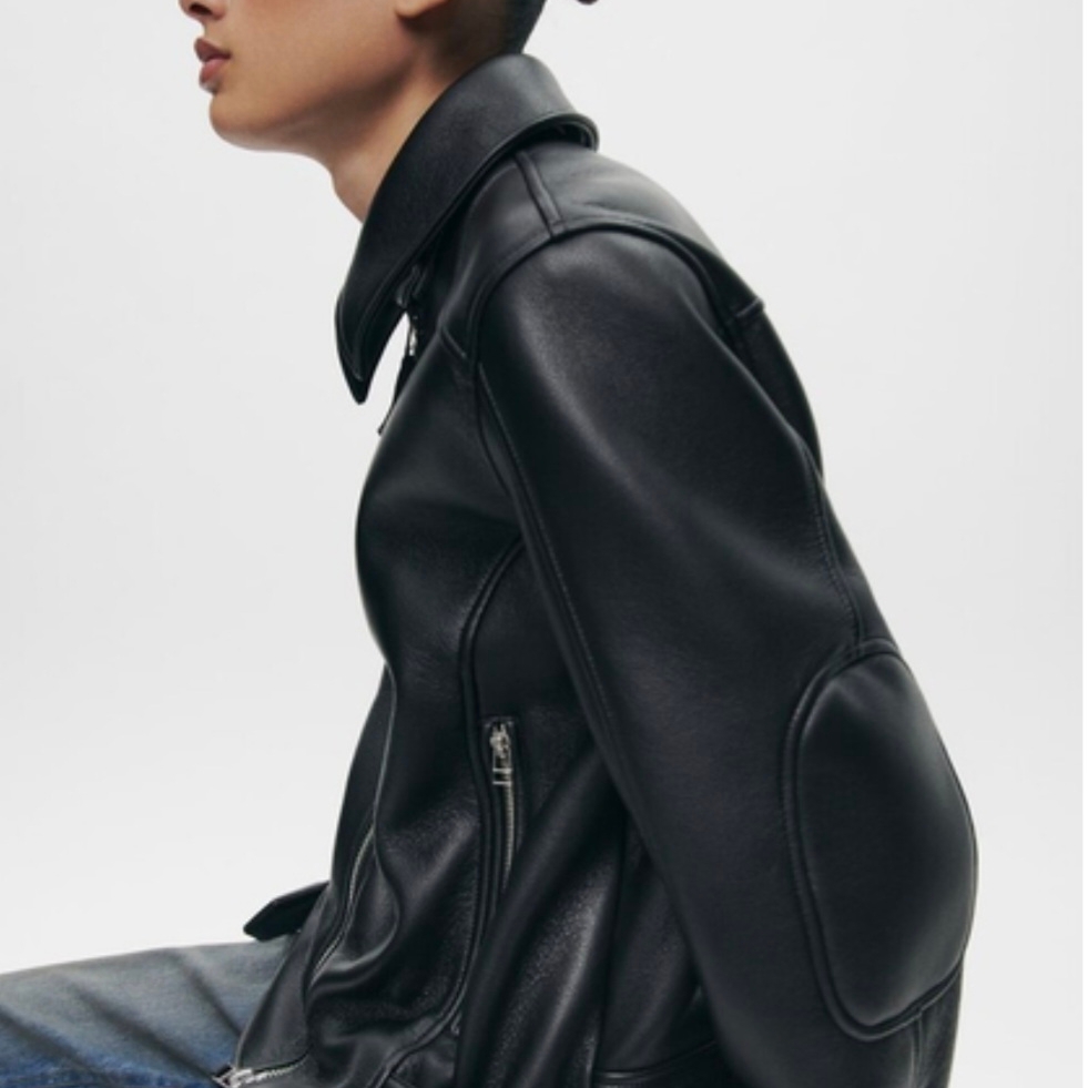 (W) Zara ZW Leather Effect Jacket Black 착용 스타일