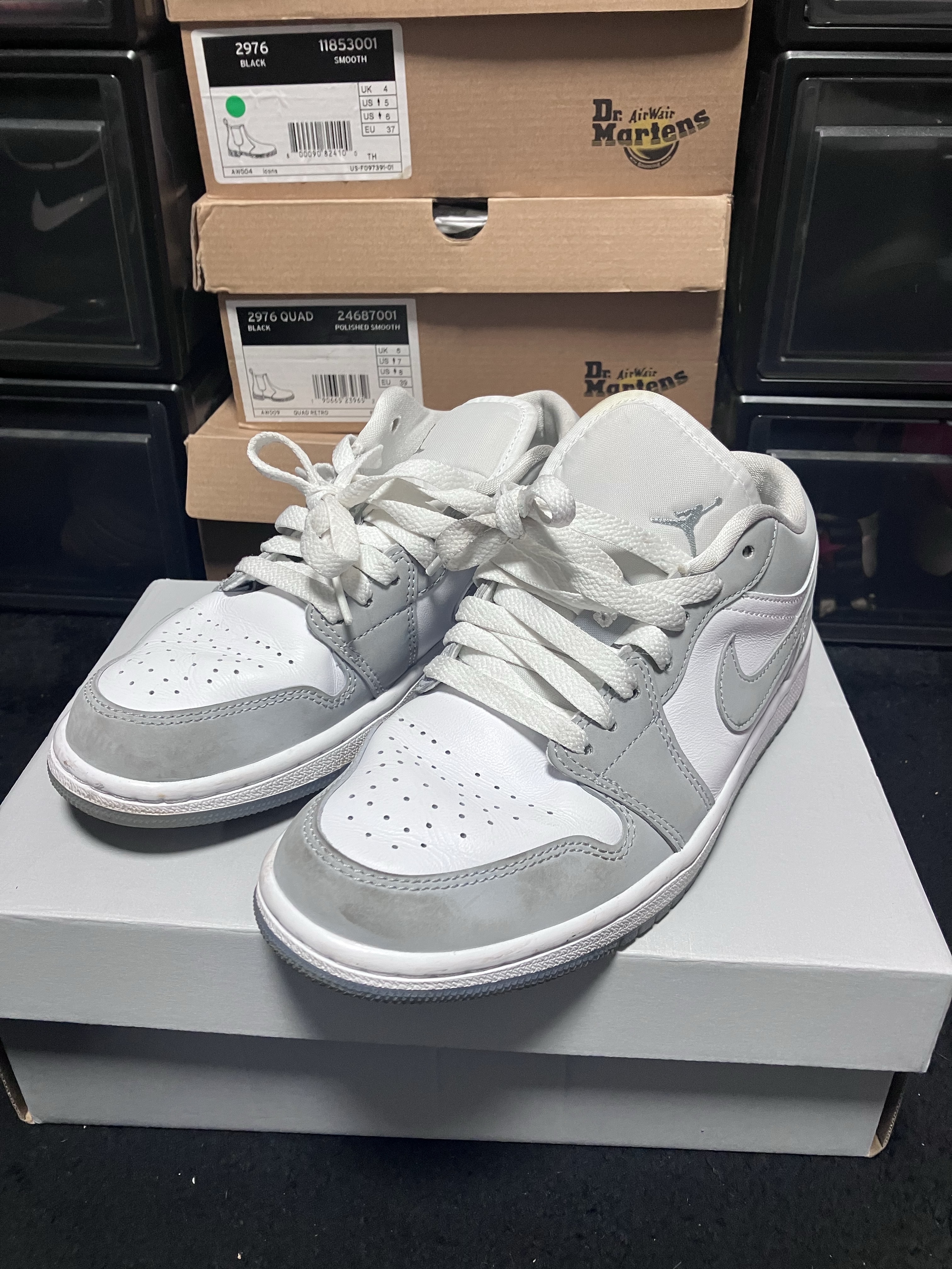 (W) Jordan 1 Low White Wolf Grey 착용 스타일