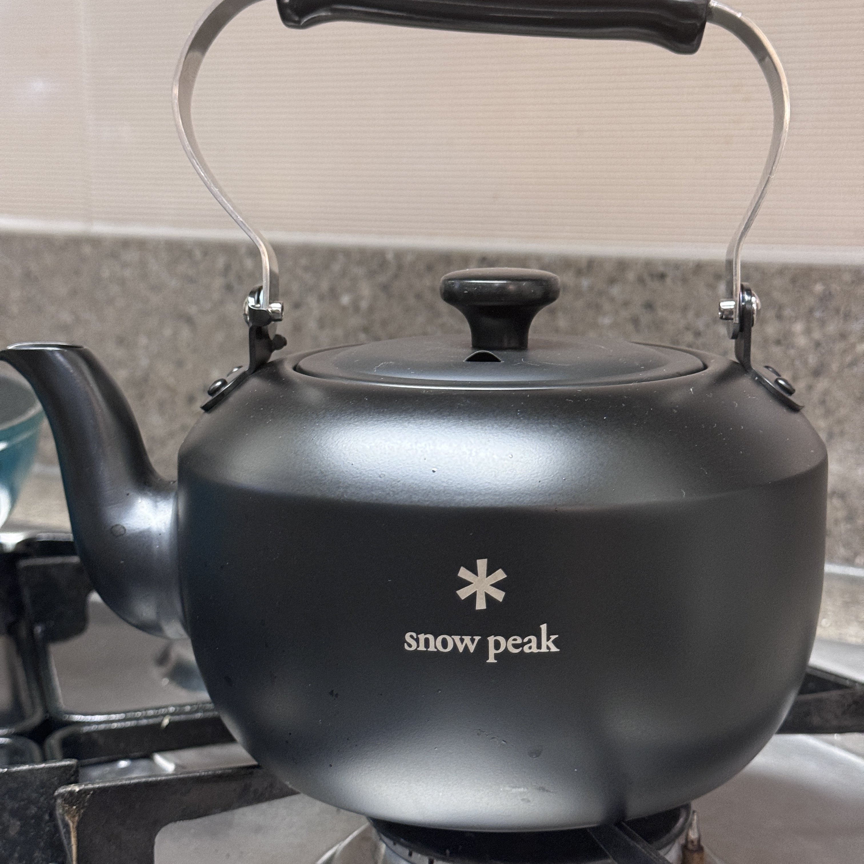 Snow Peak Classic Kettle Black 1.5, Snow Peak Classic Kettle Black 착용 스타일 - 1