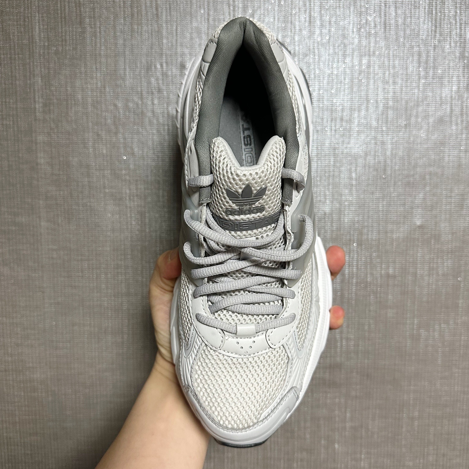 Adidas Originals Adistar XLG SMU Silver Black 착용 스타일 - 1