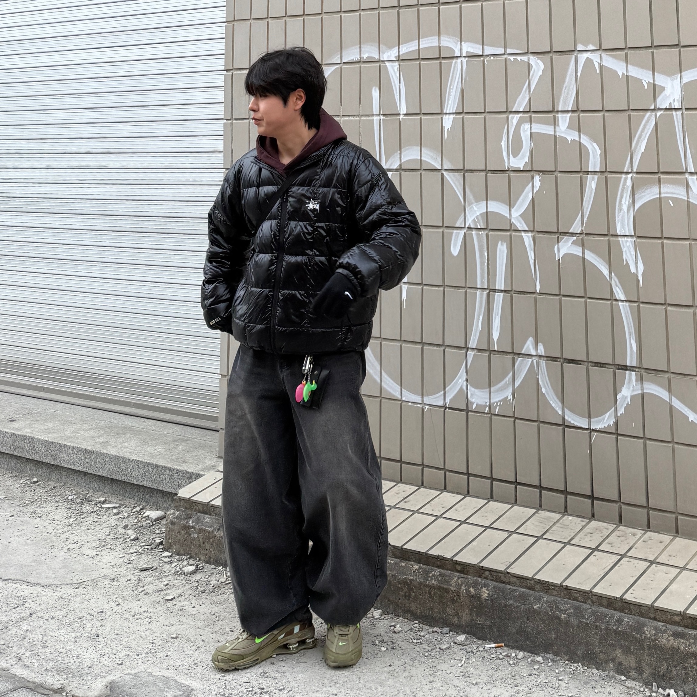 Stussy Midweight Puffer Black, Nike x Supreme Shox Ride 2 SP Neutral Olive 착용 스타일 - 1