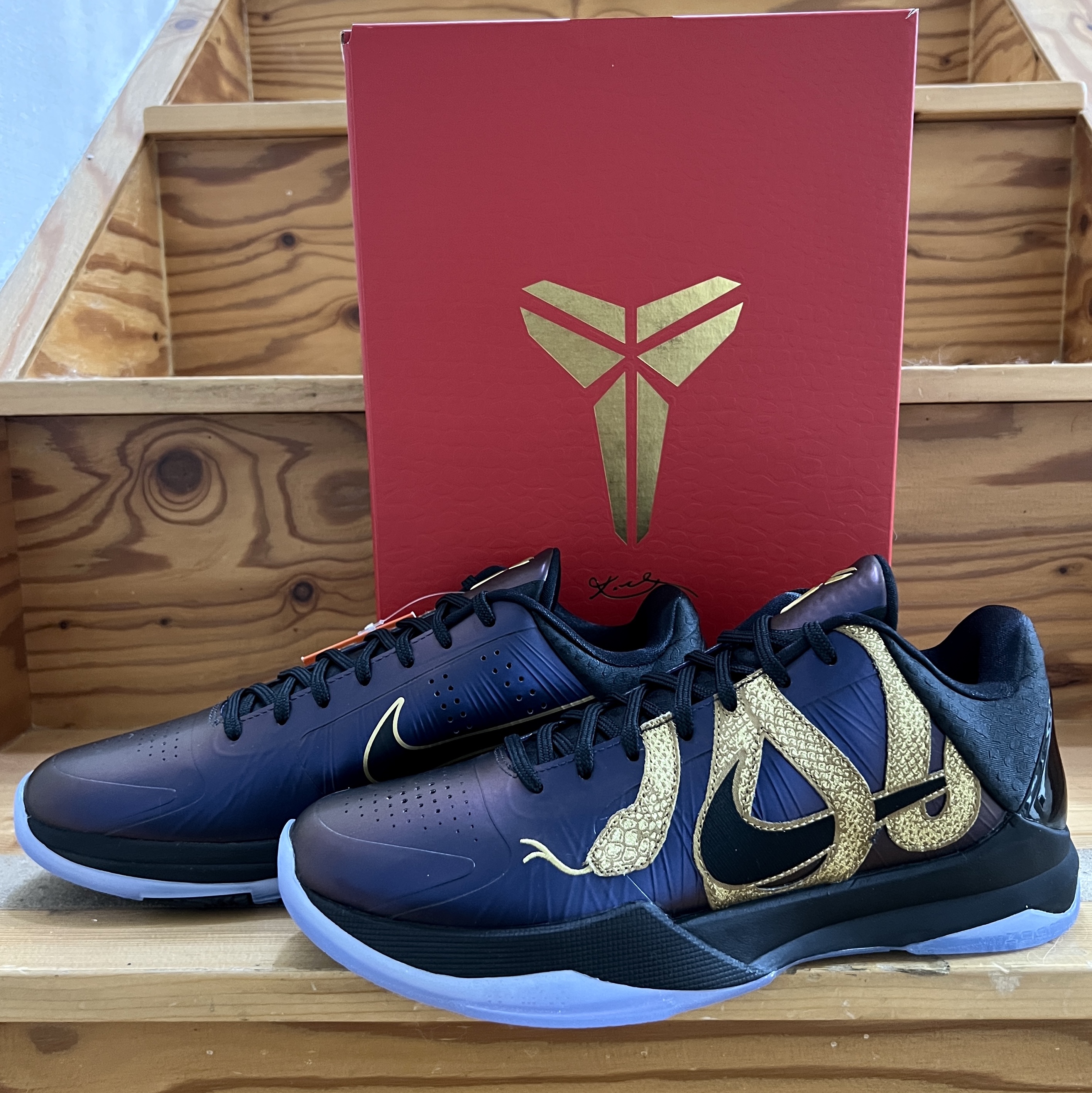 Nike Kobe 5 Protro Year of the Mamba Eggplant 착용 스타일 - 1