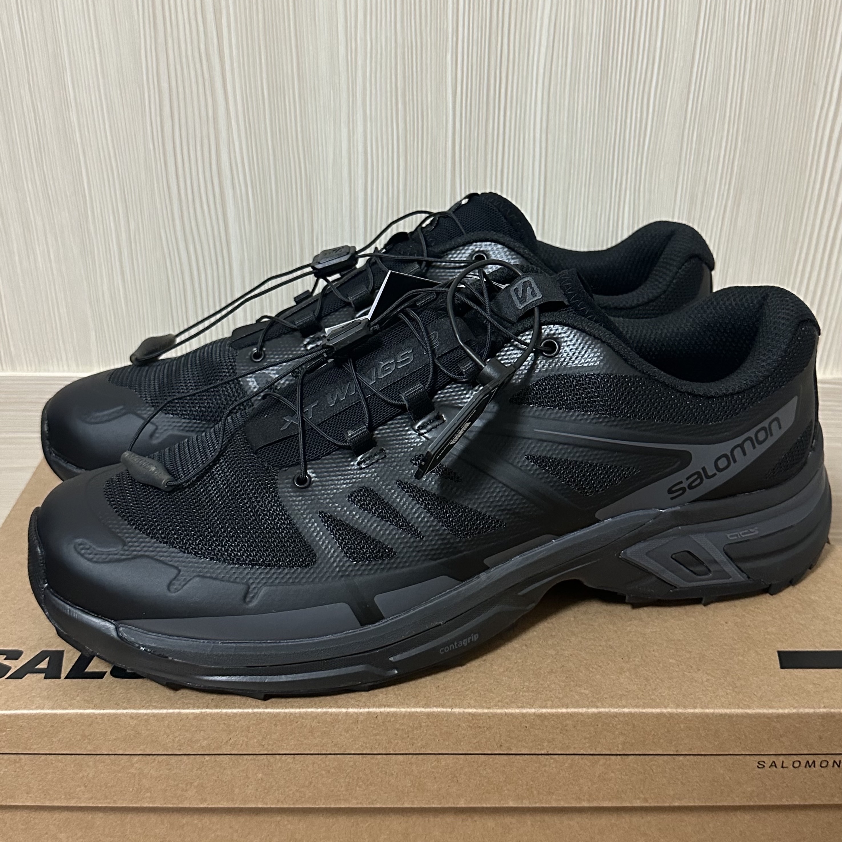 Salomon XT-Wings 2 ADV Black 착용 스타일 - 1