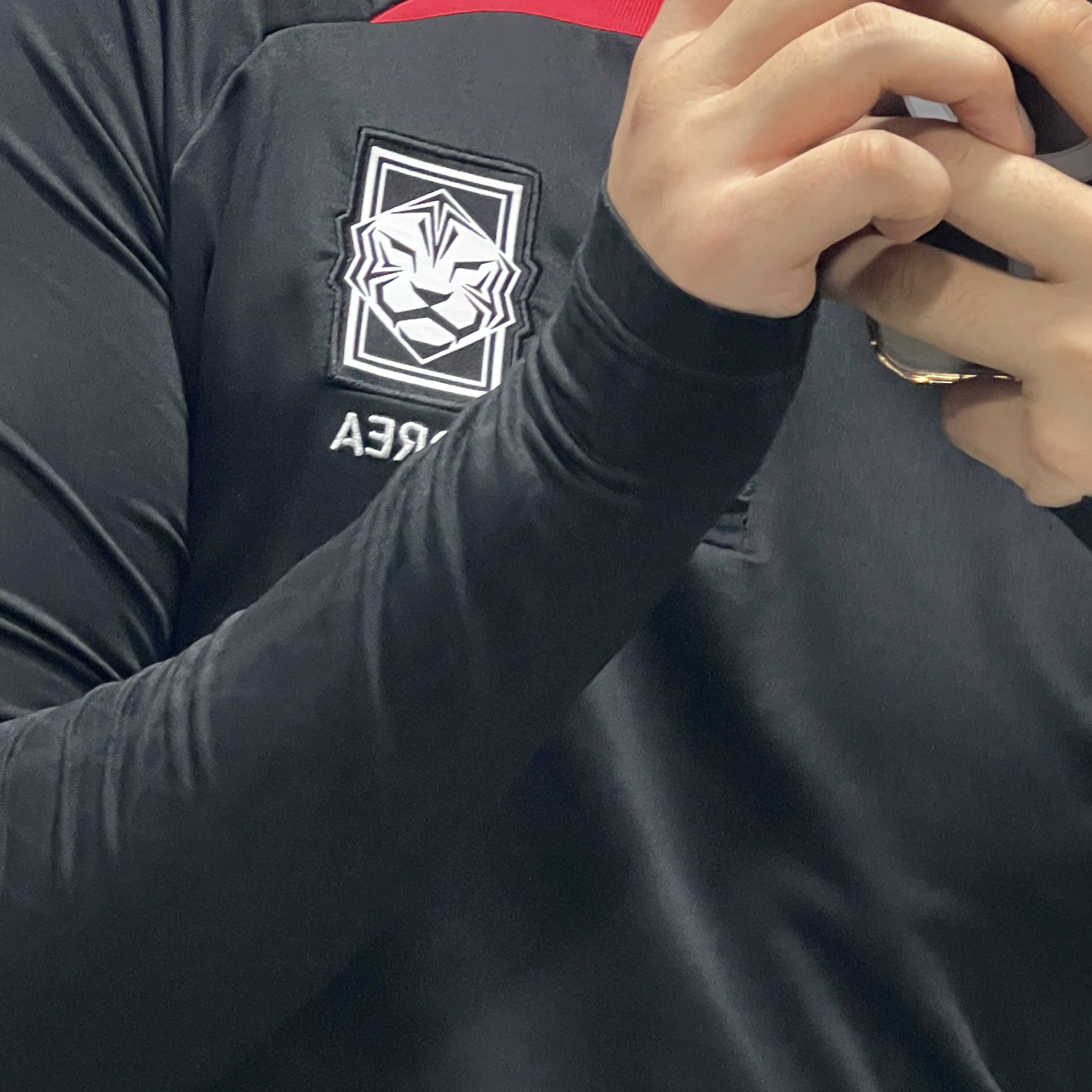 Nike Therma-Fit Repel Synthetic Fill Running Jacket Black - Asia, Nike Korea Strike Elite Dri-Fit Knit Soccer Drill Top Black - Asia 착용 스타일 - 2