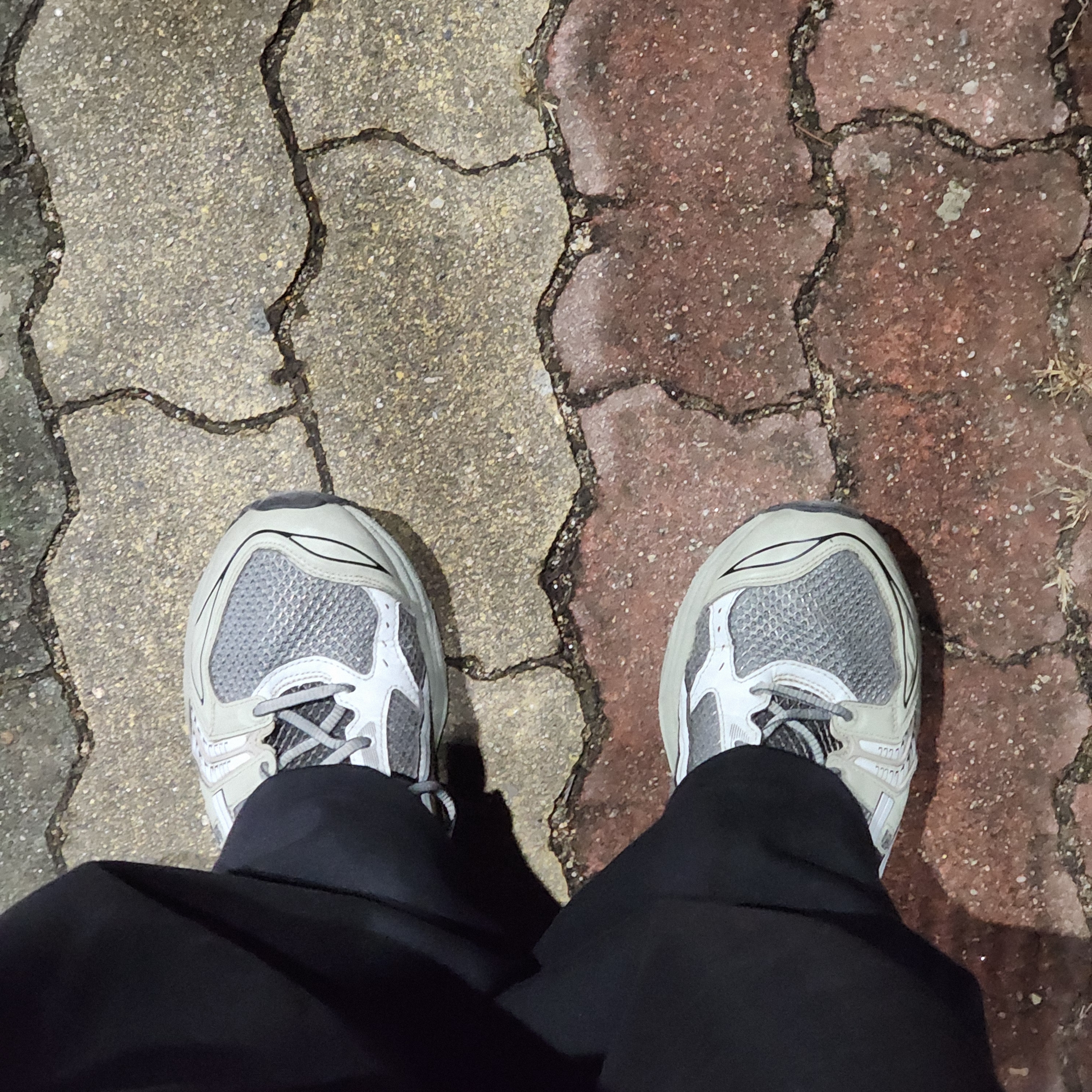 Asics UB1-S Gel-Kayano 14 Piedmont Grey 착용 스타일