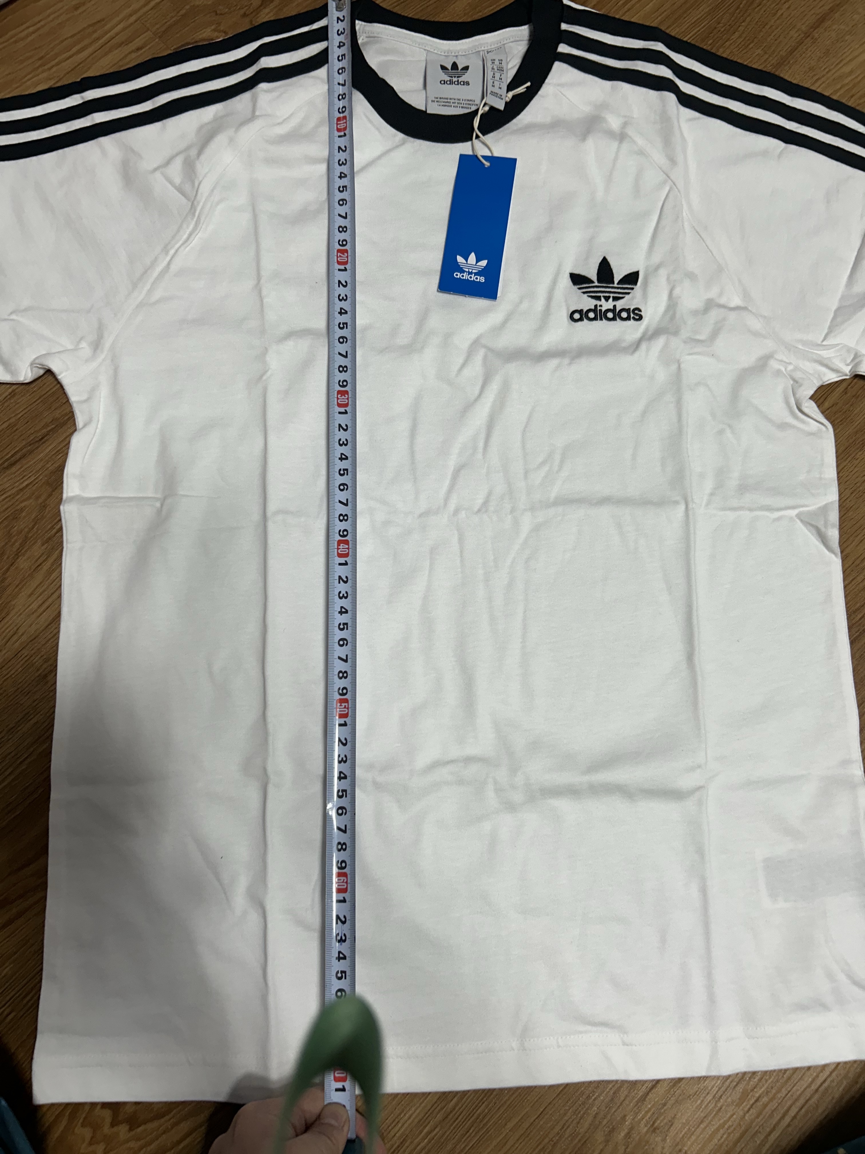 Adidas Adicolor Classics 3-Stripes T-Shirt White - US Sizing 착용 스타일 - 2