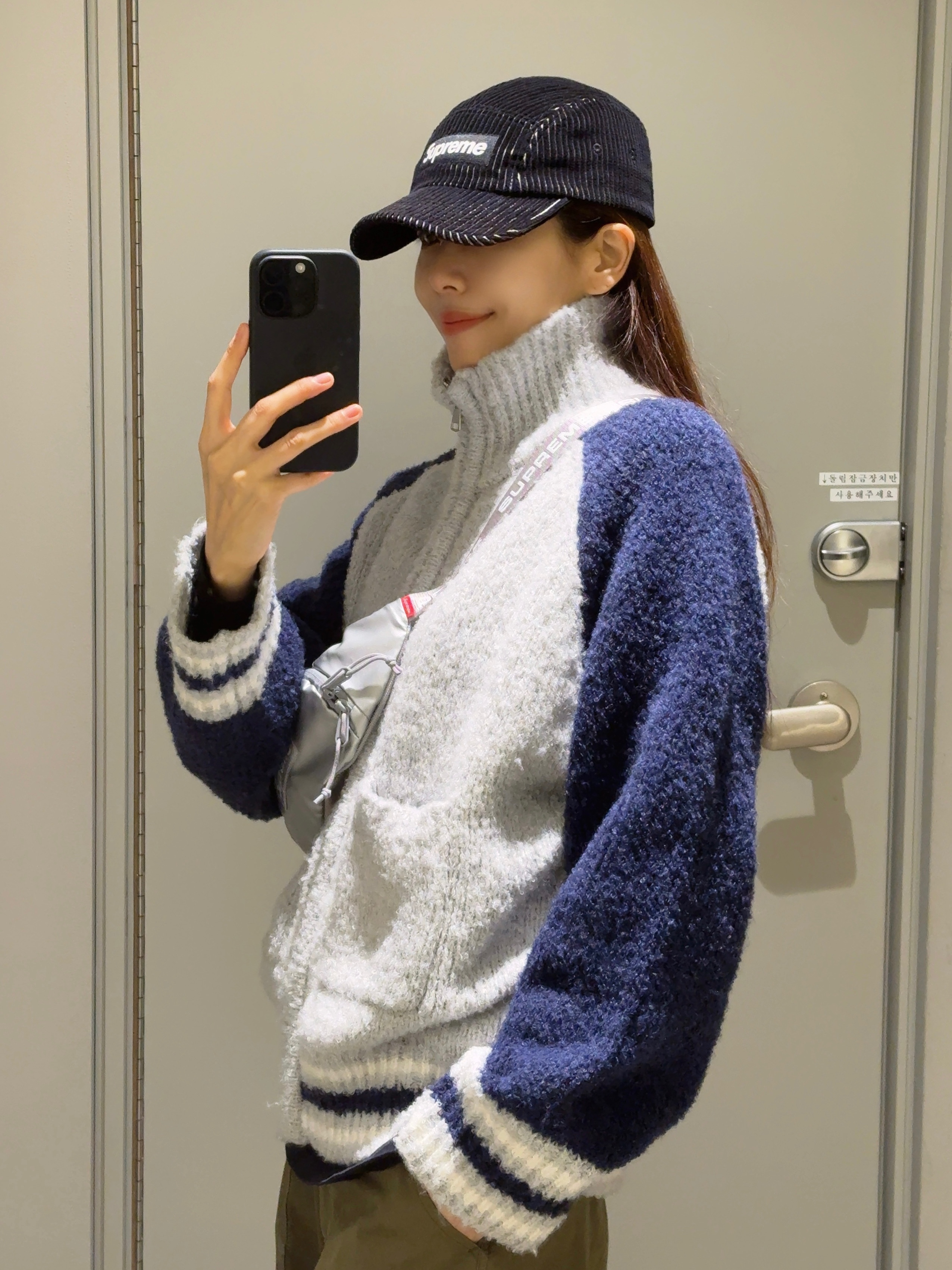 Supreme 2-Tone Corduroy Camp Cap Black - 23SS, Maison Mihara Yasuhiro Peterson OG Sole Canvas Low Sneakers Black 착용 스타일 - 4
