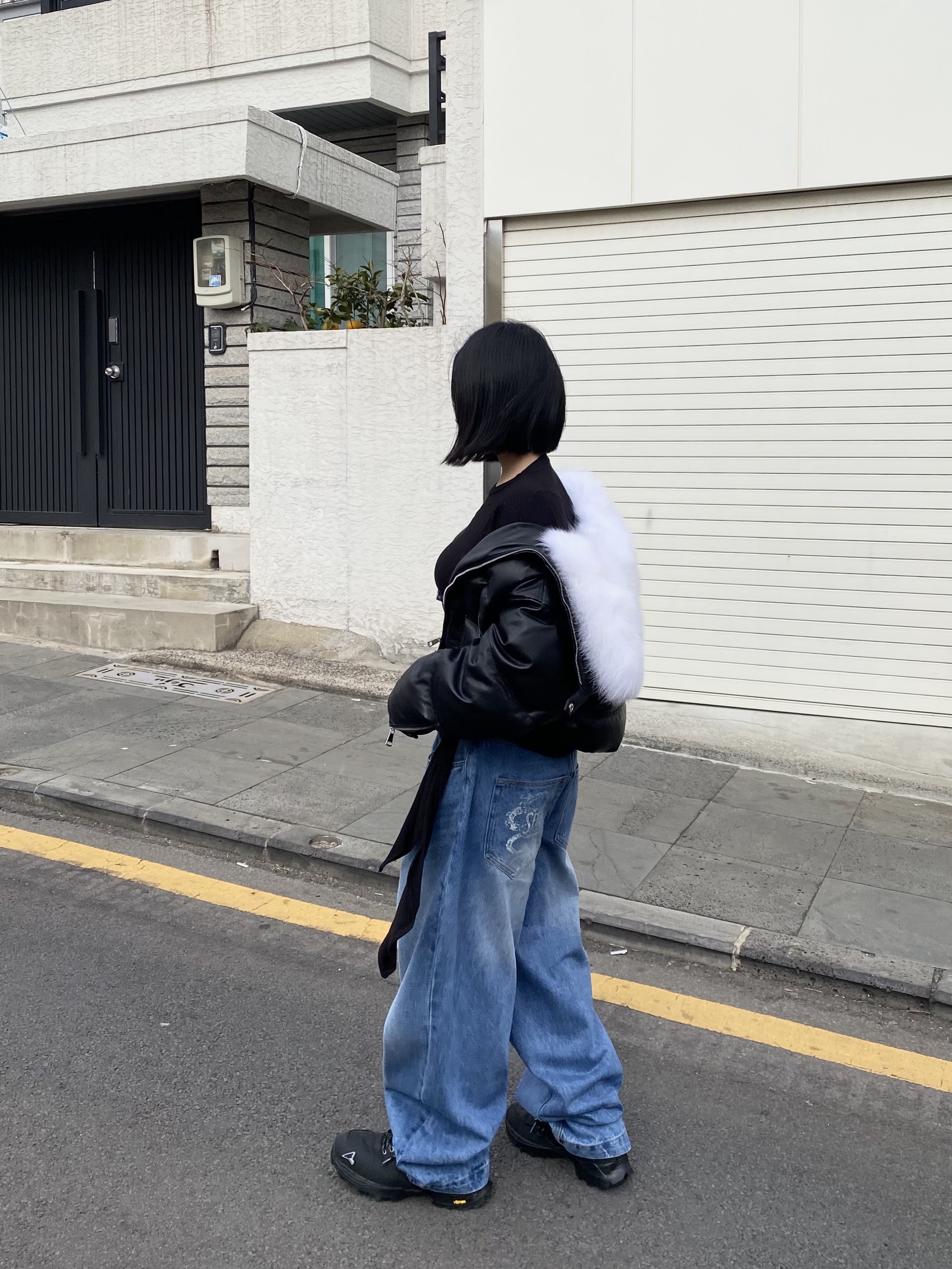 Roa Hiking Neal Black 착용 스타일