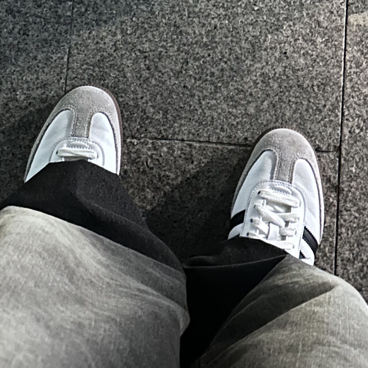 Adidas Samba OG Cloud White 착용 스타일
