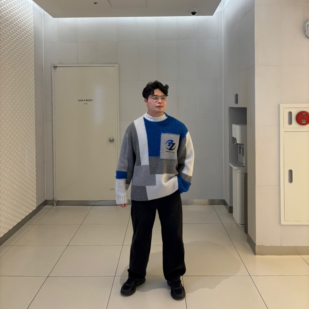 Zara x Ader Error Patchwork Oversize Knit Sweater Multicolor 착용 스타일
