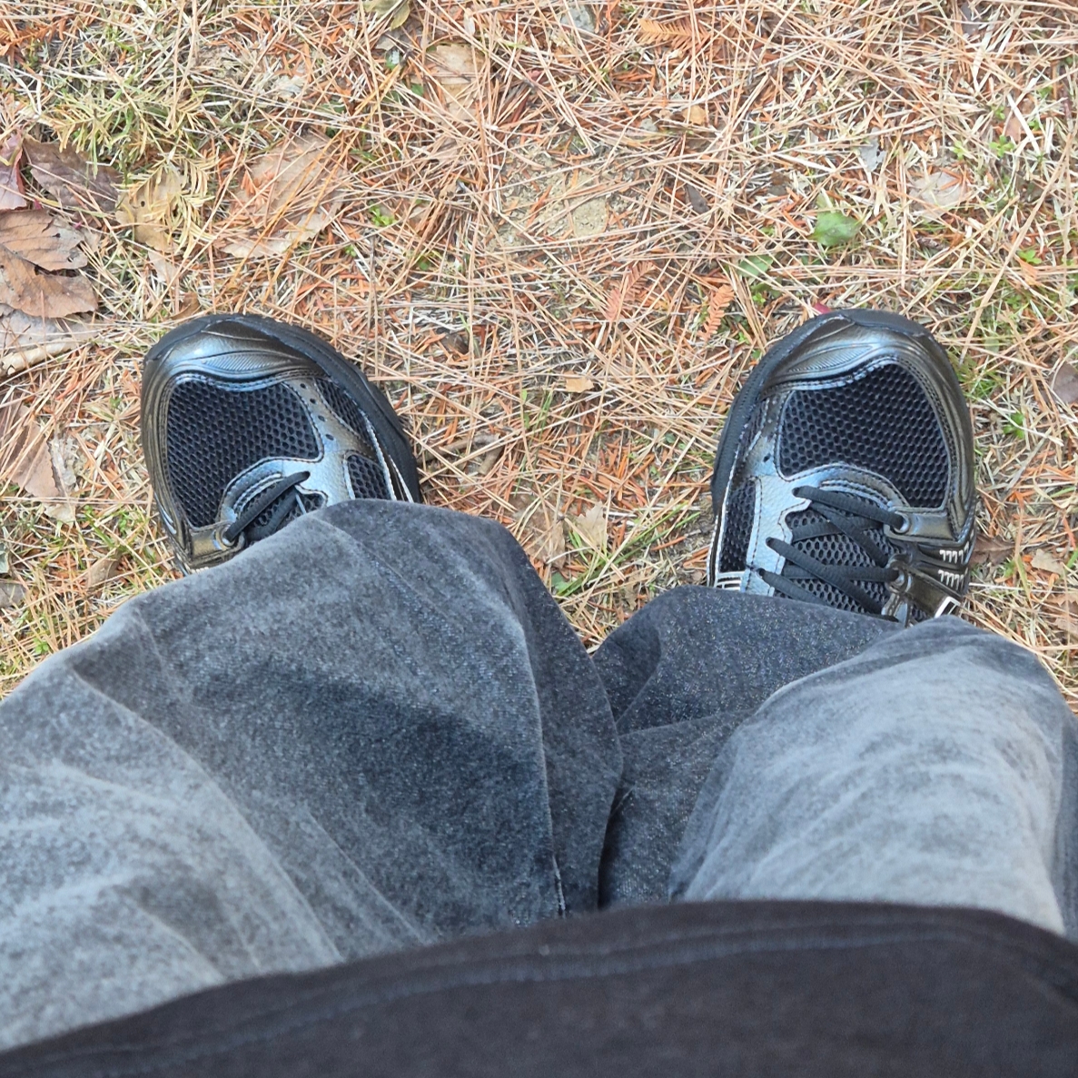 Asics Gel-Kayano 14 Black Pure Silver 착용 스타일