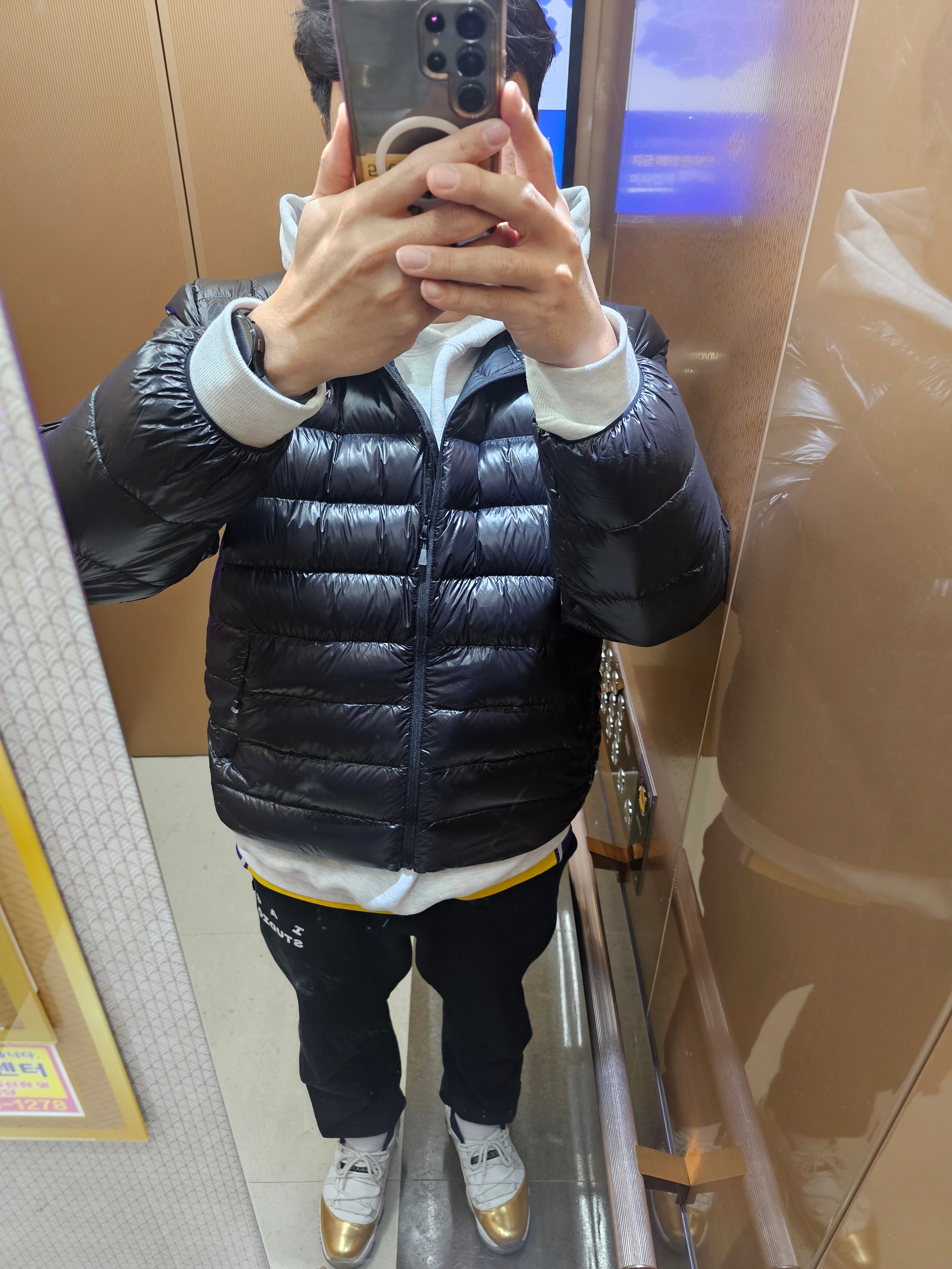 The North Face Matier RDS Down Jacket Black - 24FW, IAB Studio Hoodie Light Gray 착용 스타일