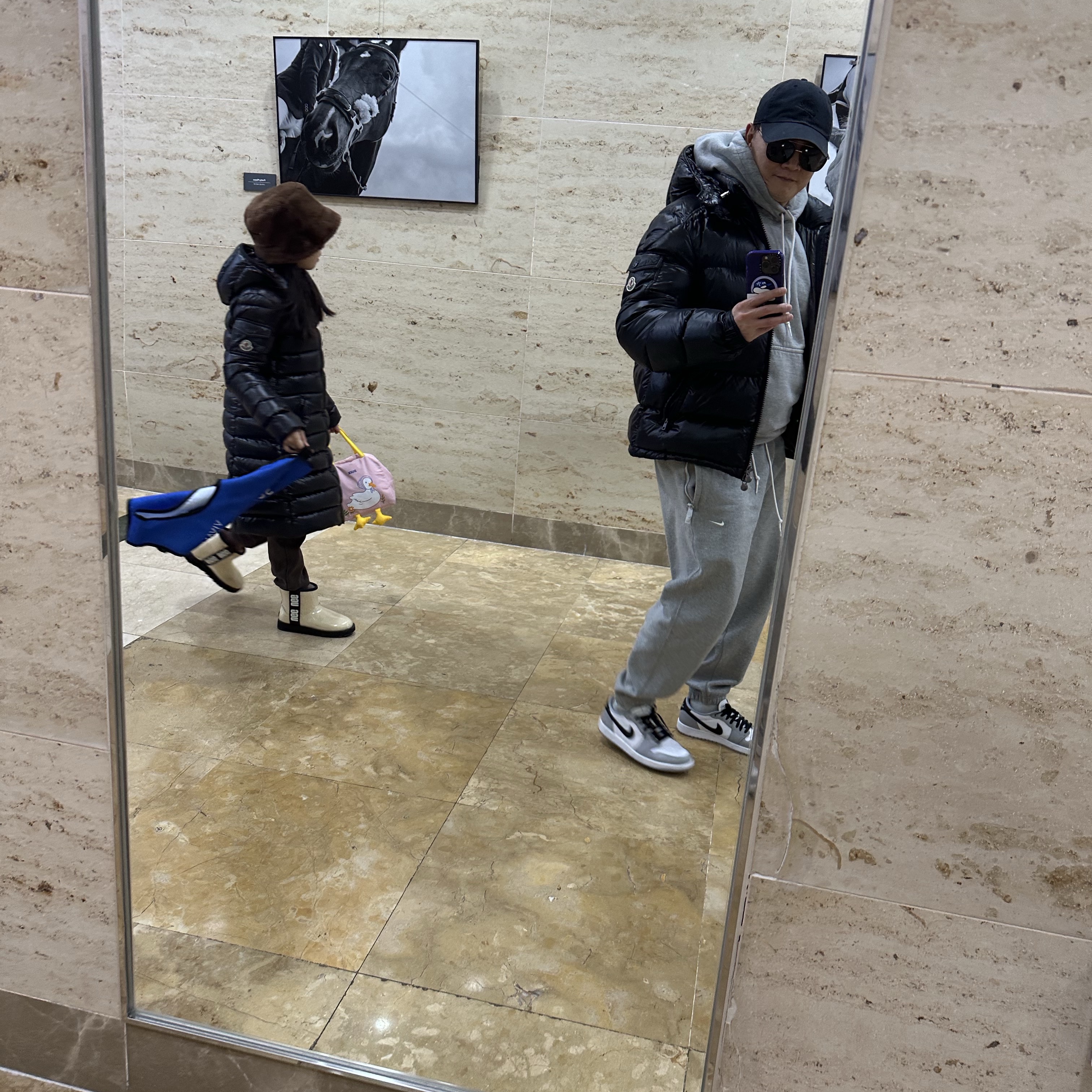Moncler Maya Short Down Jacket Black - 24FW 착용 스타일 - 2