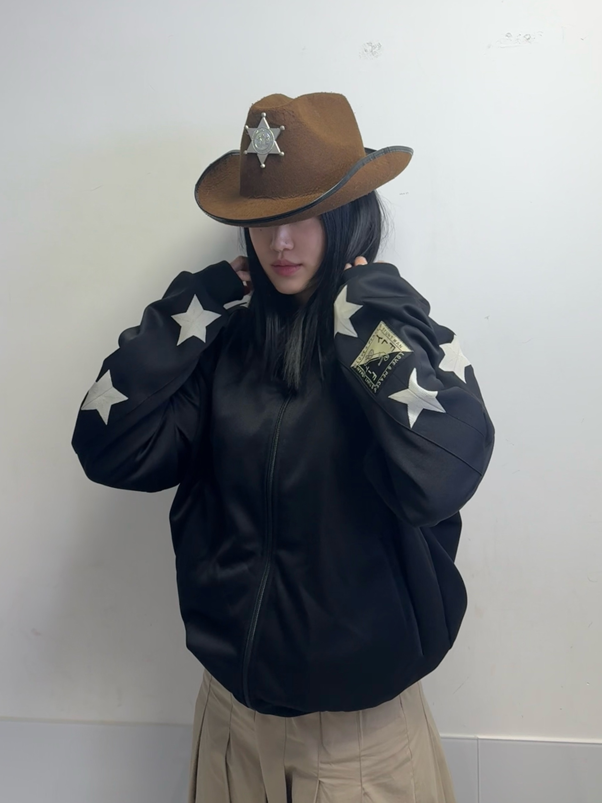 Kapital Smooth Jersey Stuntman & Woman Track Jacket Black 착용 스타일