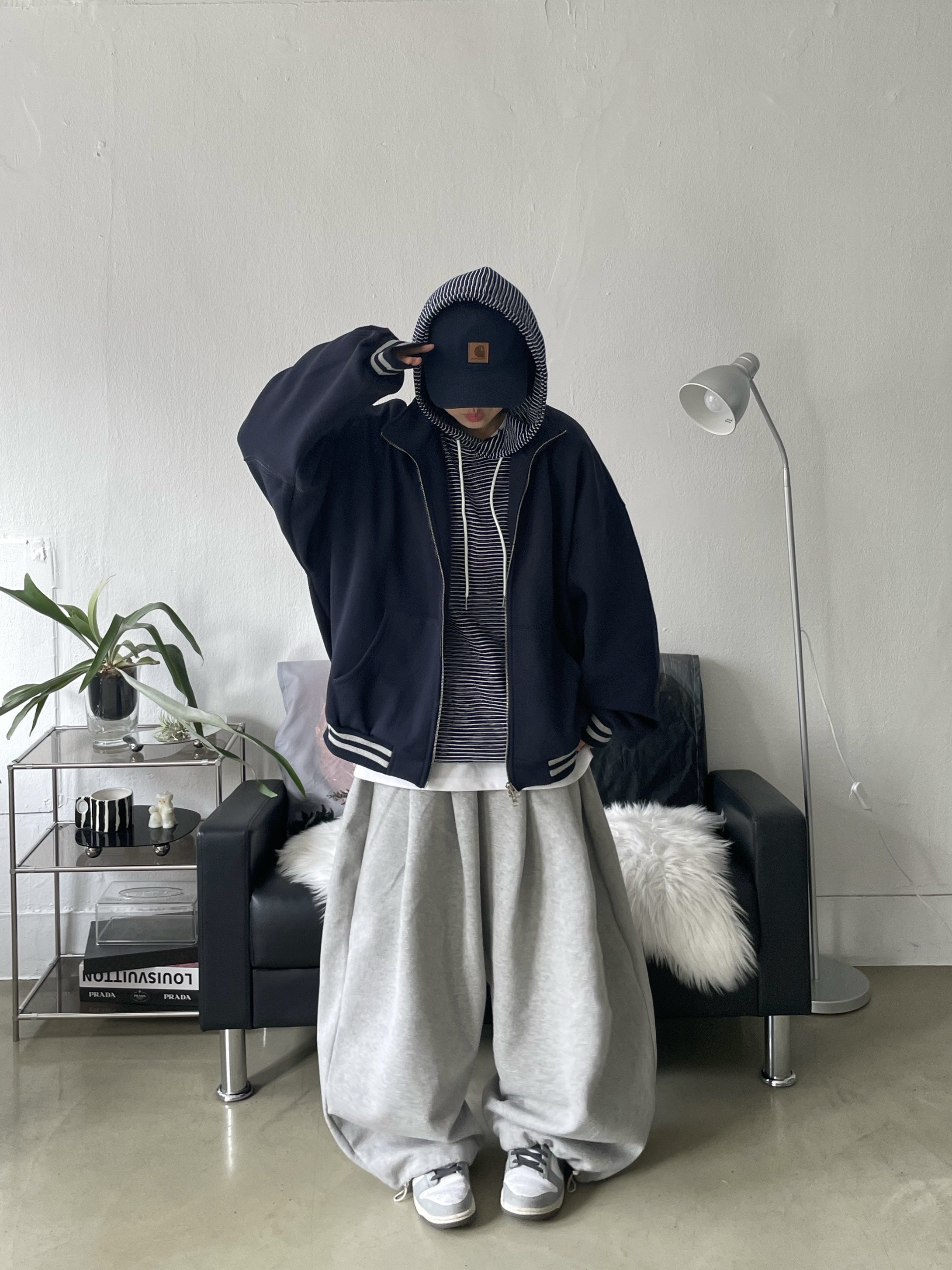 Carhartt Canvas Cap Navy, (W) Nike Dunk Low Light Smoke Grey 착용 스타일 - 6