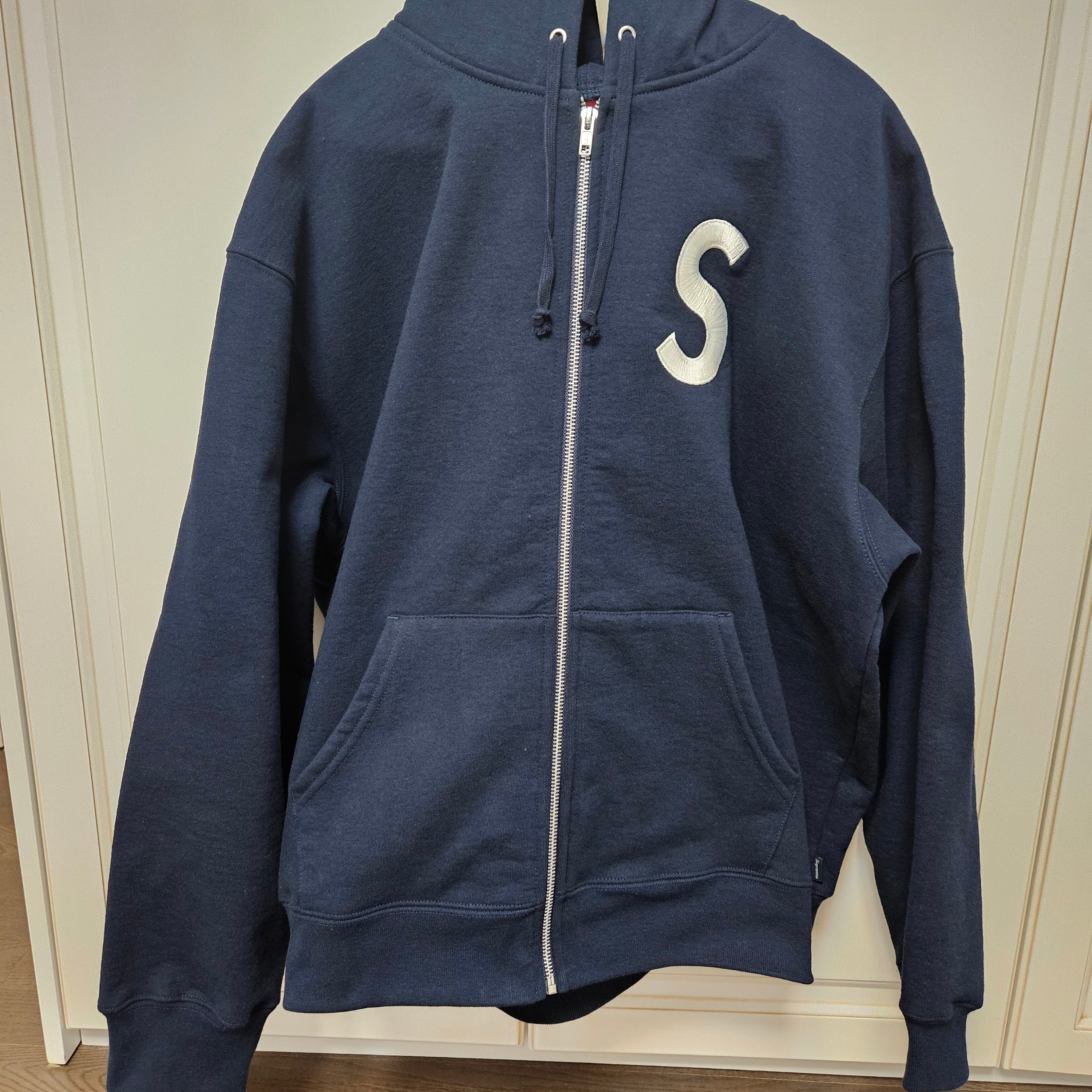 Supreme S Logo Zip Up Hooded Sweatshirt Navy - 24FW 착용 스타일