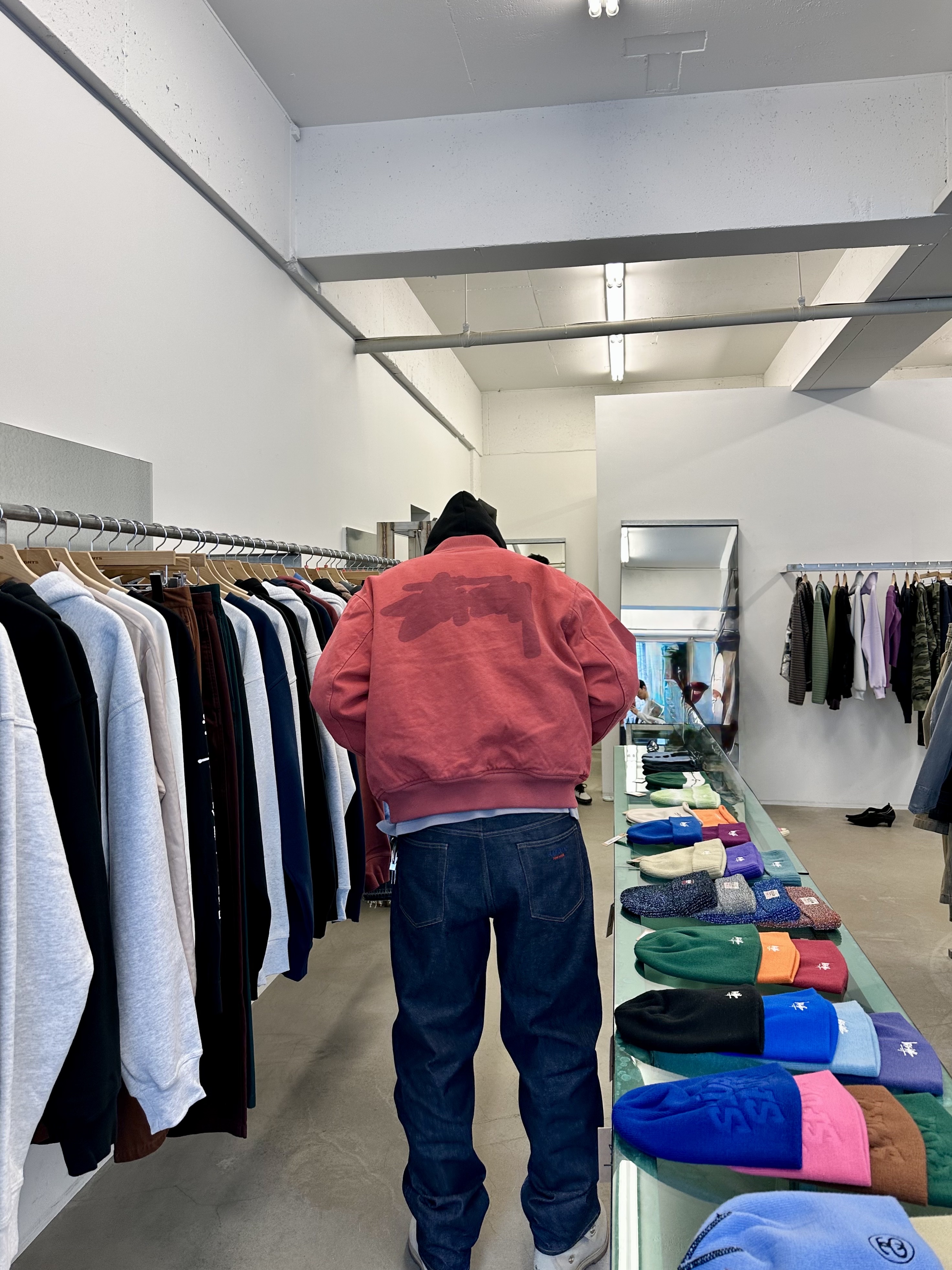 Stussy Ghost Logo Canvas Varsity Jacket Red, Supreme Rigid Baggy Selvedge Jean Rigid Indigo - 24FW 착용 스타일 - 1