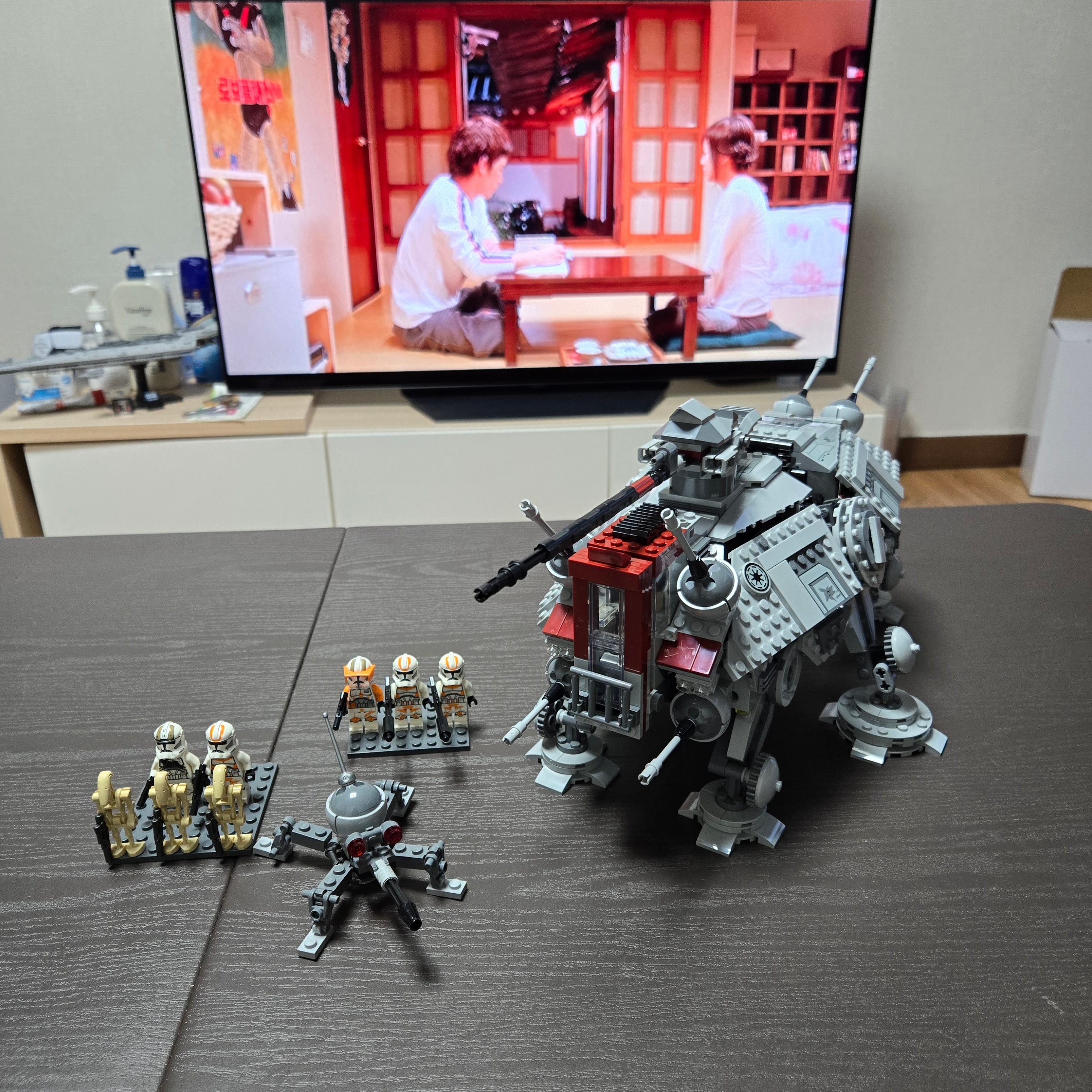 Lego Star Wars AT-TE Walker 착용 스타일 - 1