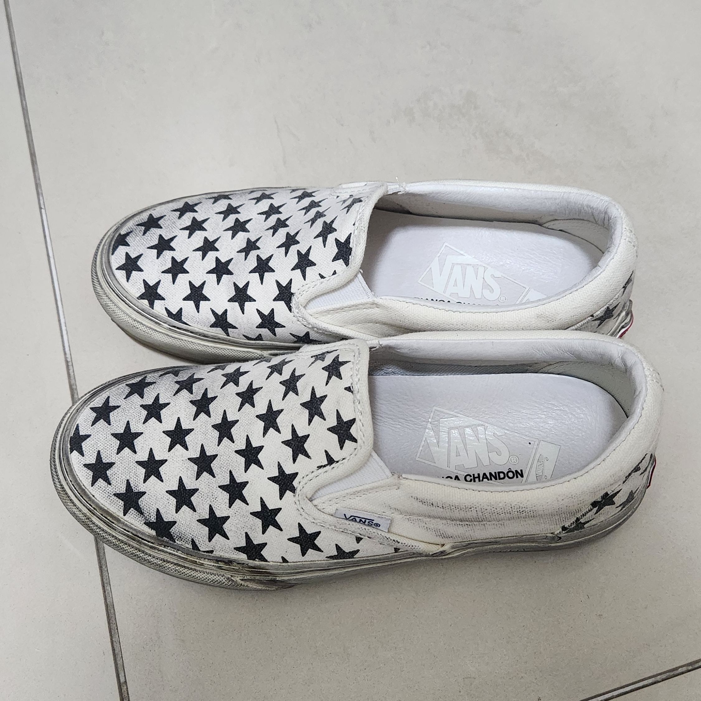 Vans Vault x Bianca Chandon Classic Slip-On LX Stressed Black White 착용 스타일
