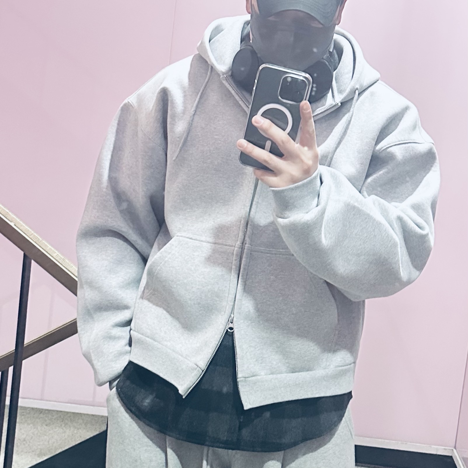 Nonnod Scuba Zip Hoodie Grey, Undermycar Mu.03 Anti Fxxking Logo Play Oversized Sweat Jogger Melange Gray 착용 스타일