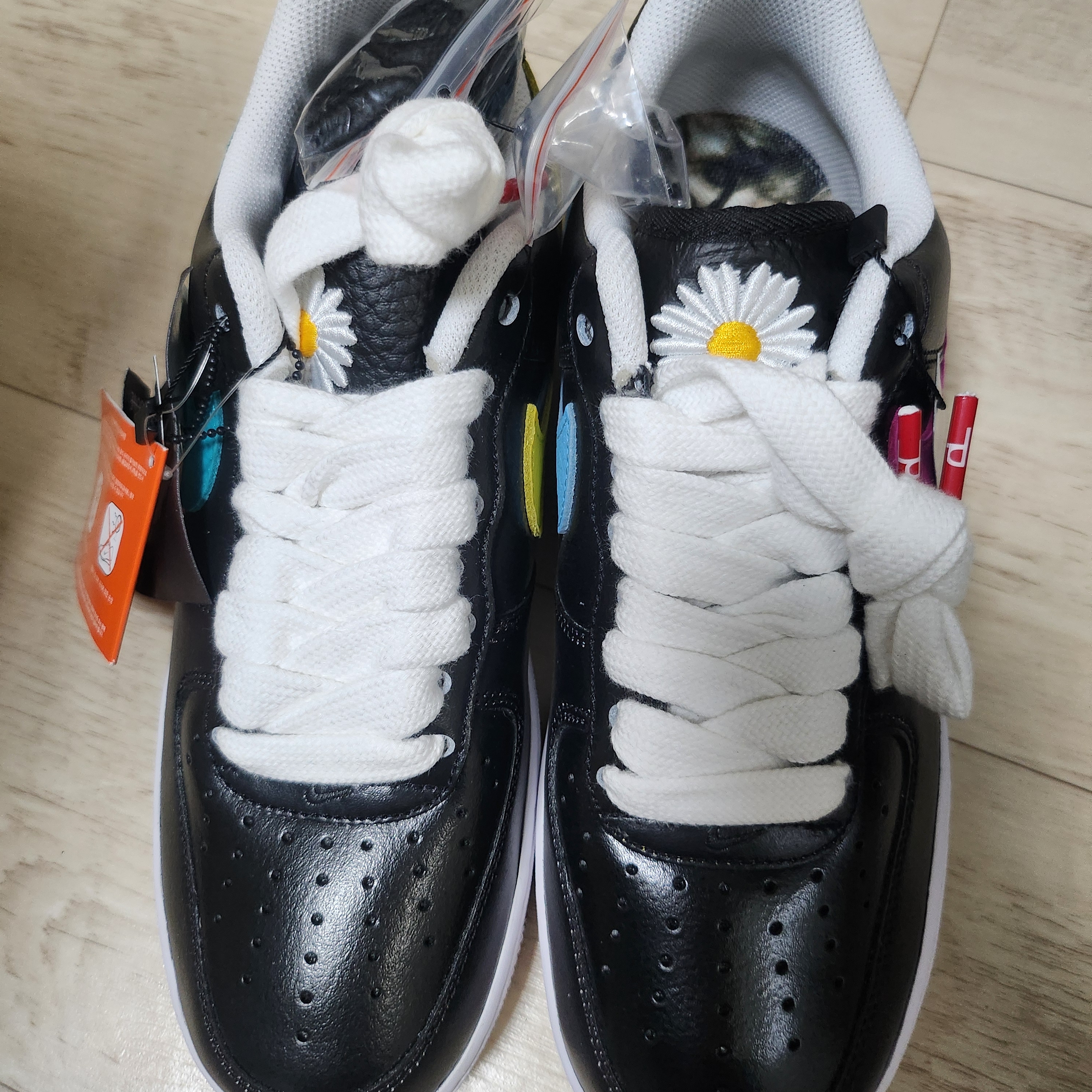 Nike x Peaceminusone Air Force 1 Low Para-Noise 3.0 Black and Multicolor 착용 스타일