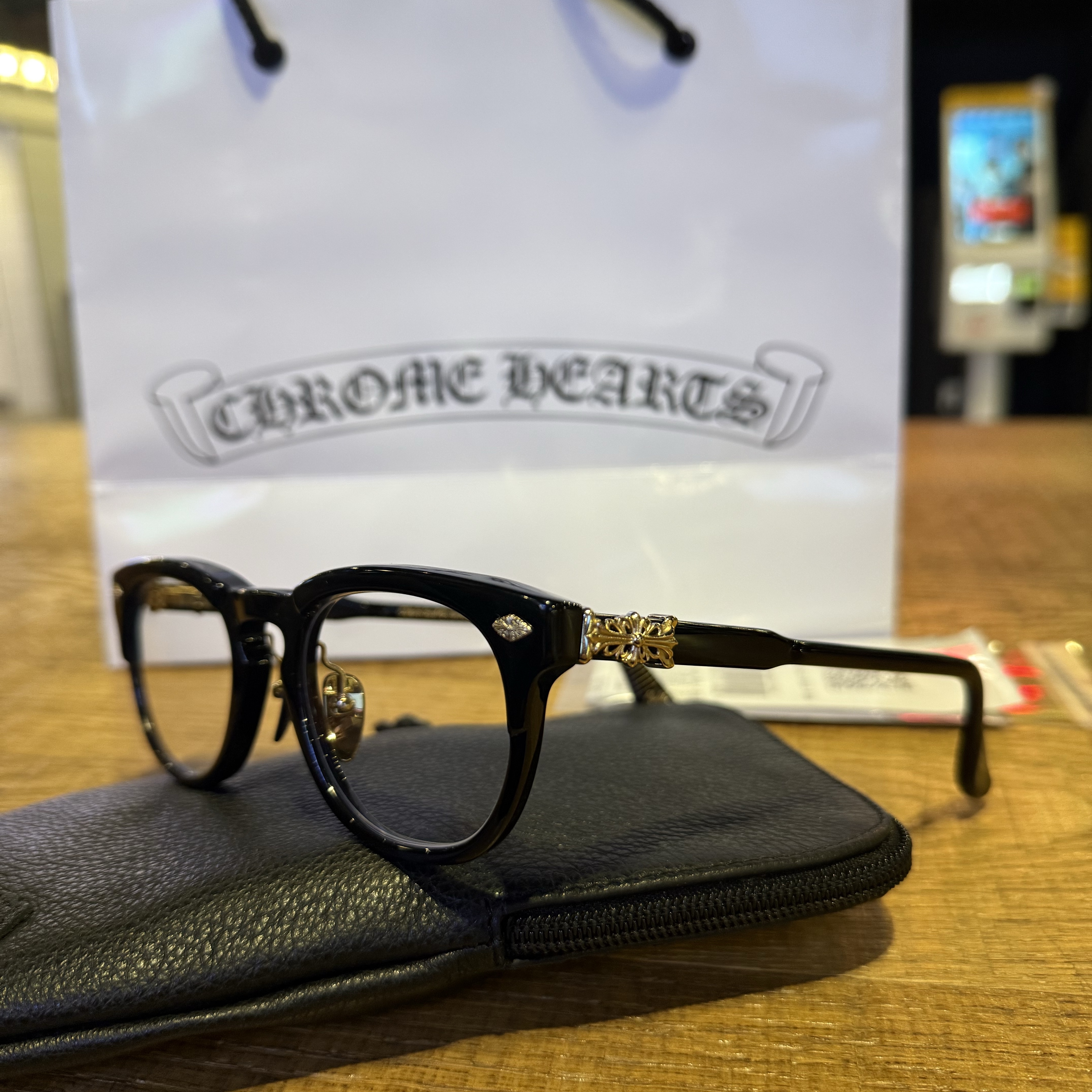 Chrome Hearts Rodsicle Black 18K Gold Plated 착용 스타일 - 2
