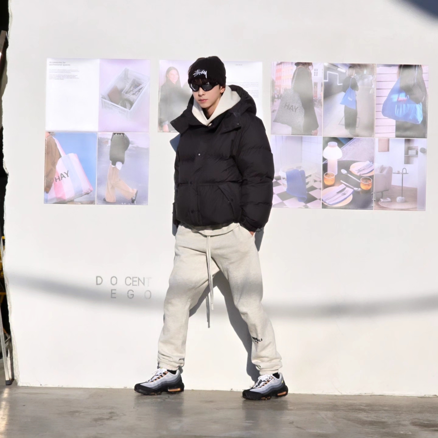 Stussy Big Stock Cuff Beanie Black, Essentials The Core Collection Hoodie Light Oatmeal 착용 스타일 - 5