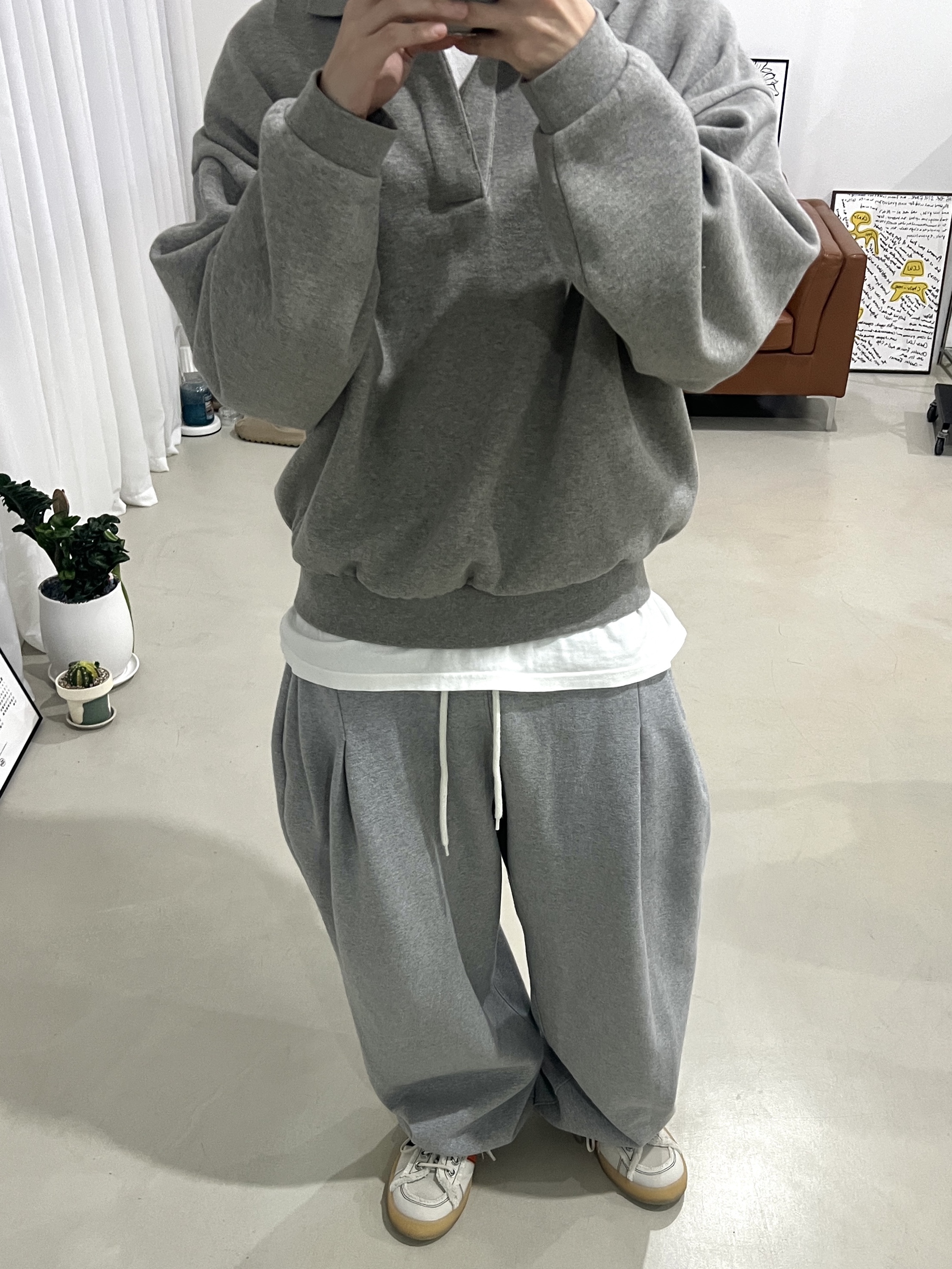 Adidas x Song for the Mute Campus 80s Bliss Core Black, Essentials Long Sleeve Polo Light Heather Grey - 24SS 착용 스타일 - 3