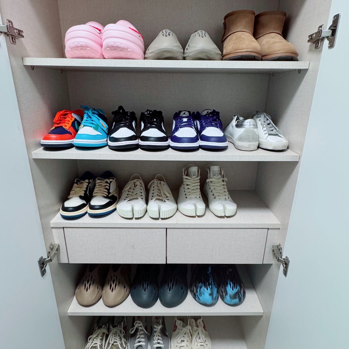 golden goose | SHOP | KREAM