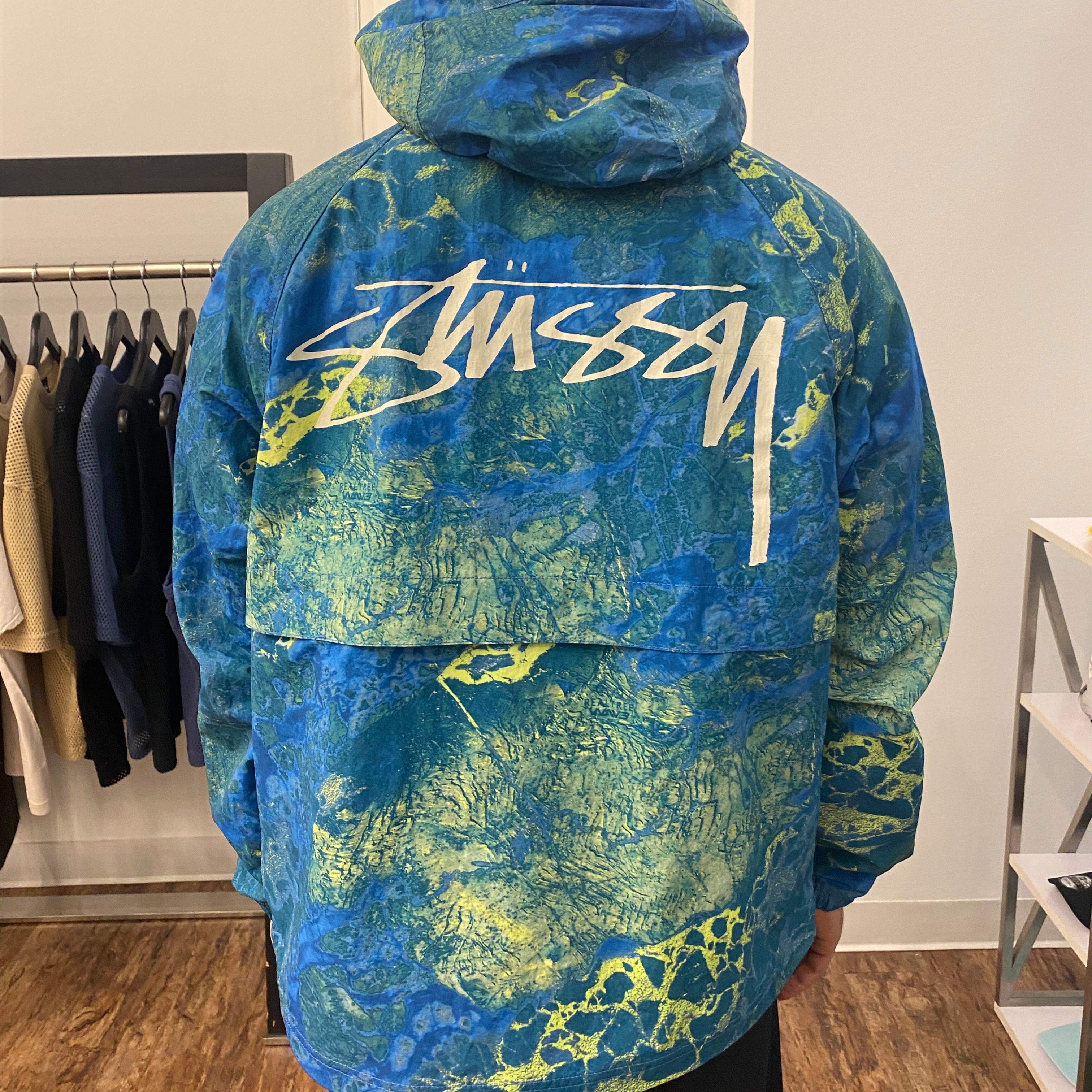 Stussy Realtree Wav3 Beach Shell Wave3 Blue Yellow 착용 스타일