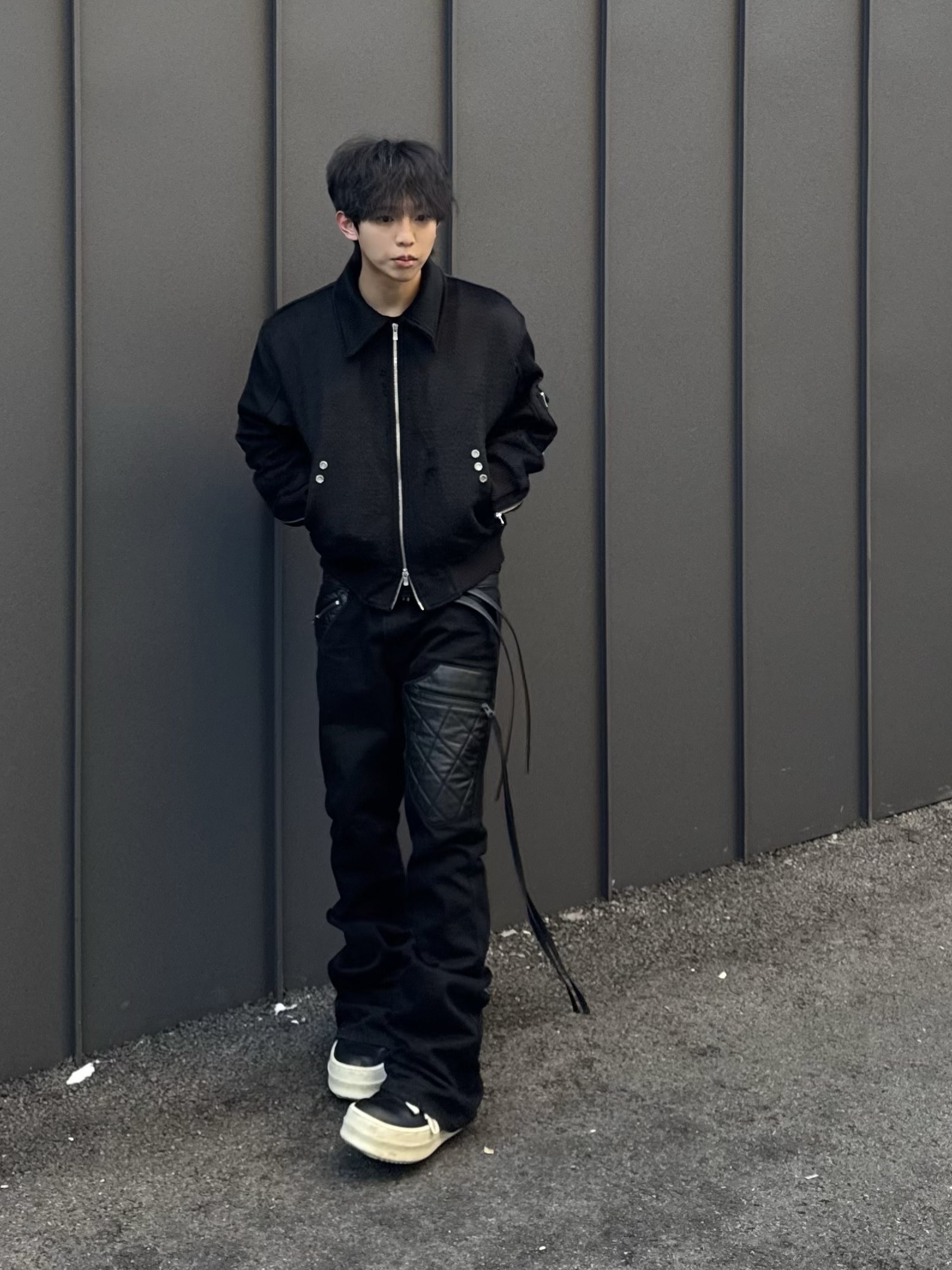 Rick Owens Mega Bumper Geobasket Black Milk 착용 스타일 - 3