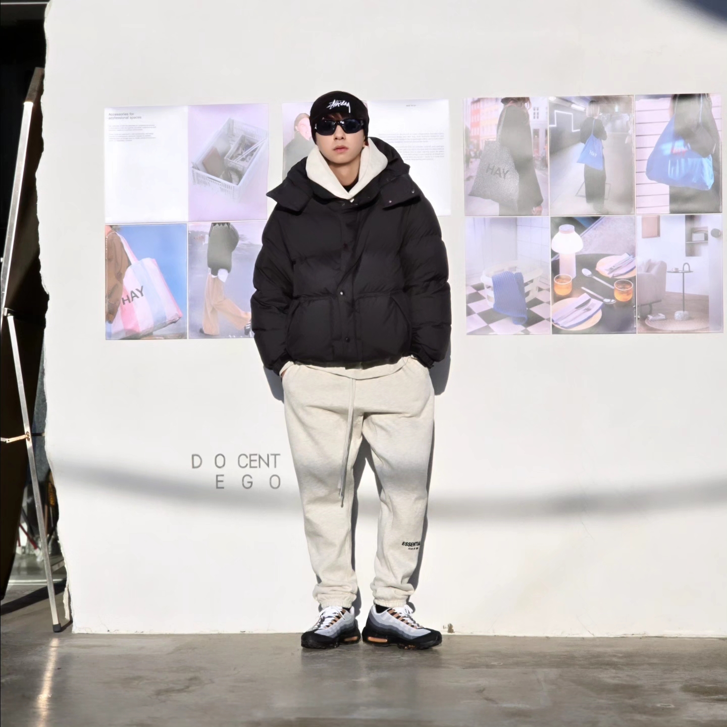Stussy Big Stock Cuff Beanie Black, Essentials The Core Collection Hoodie Light Oatmeal 착용 스타일 - 6