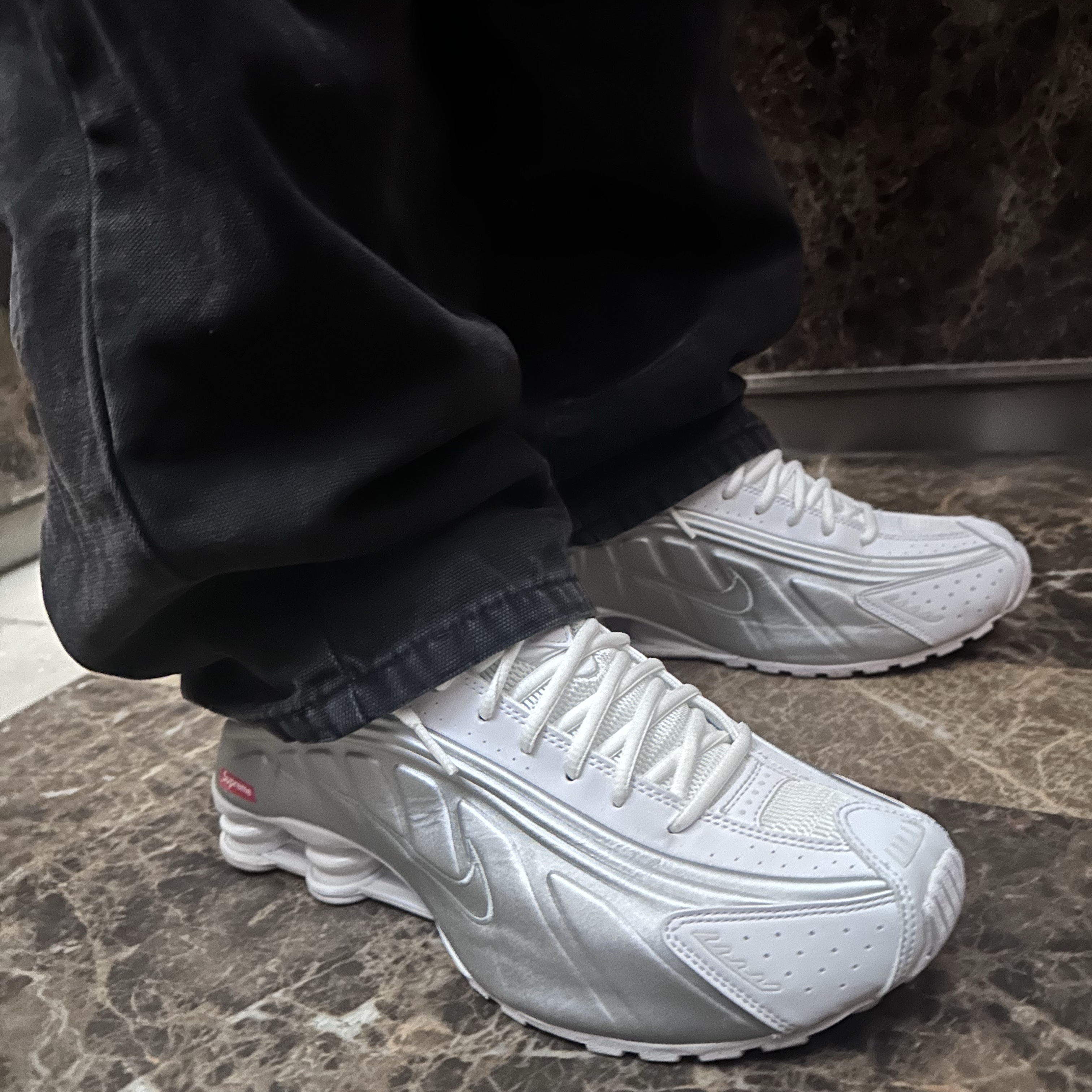 Supreme Windstopper Earflap Camp Cap Black - 24FW, Gentle Monster x Maison Margiela MM114 Black Clear 착용 스타일 - 3