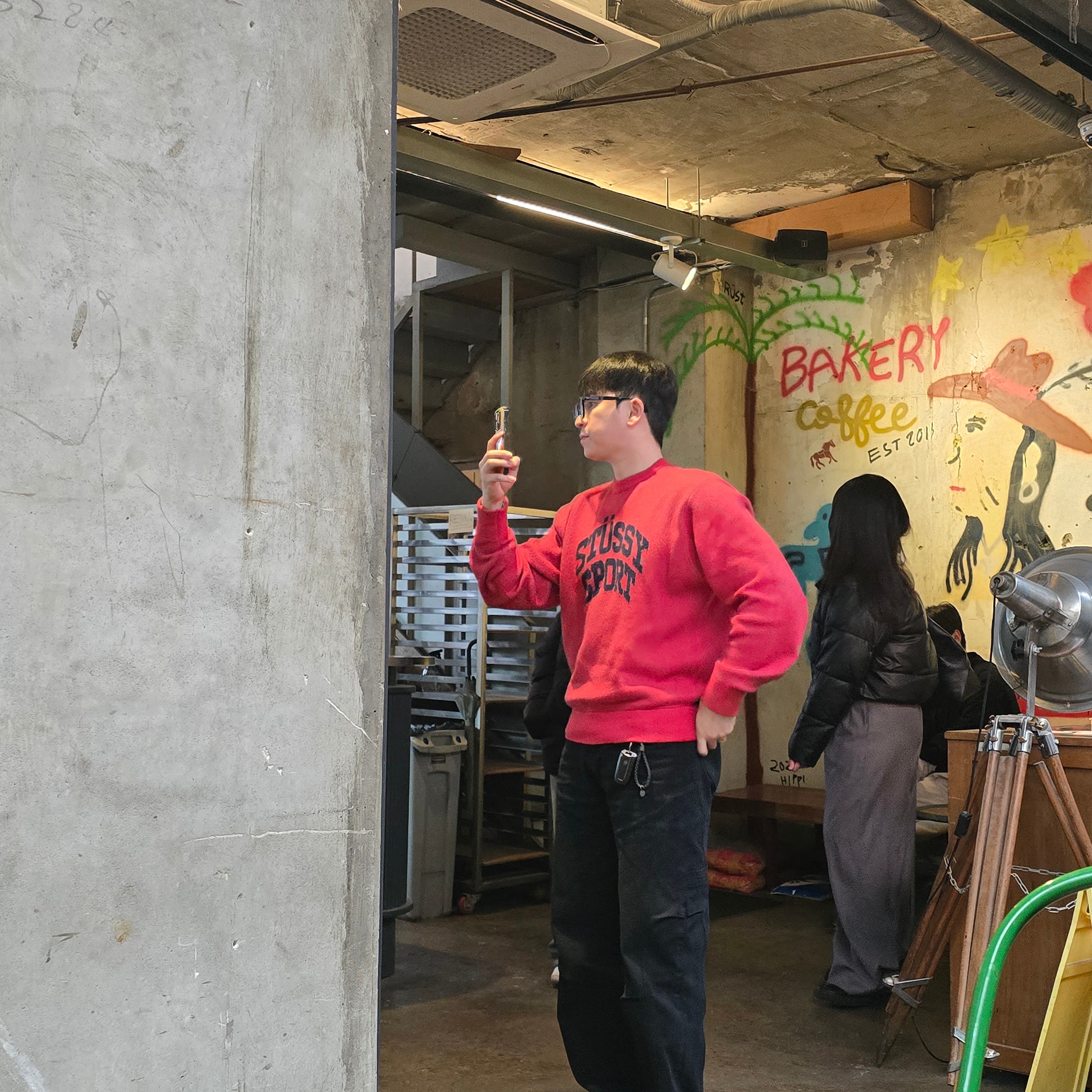 Stussy Sport Sweater Red 착용 스타일