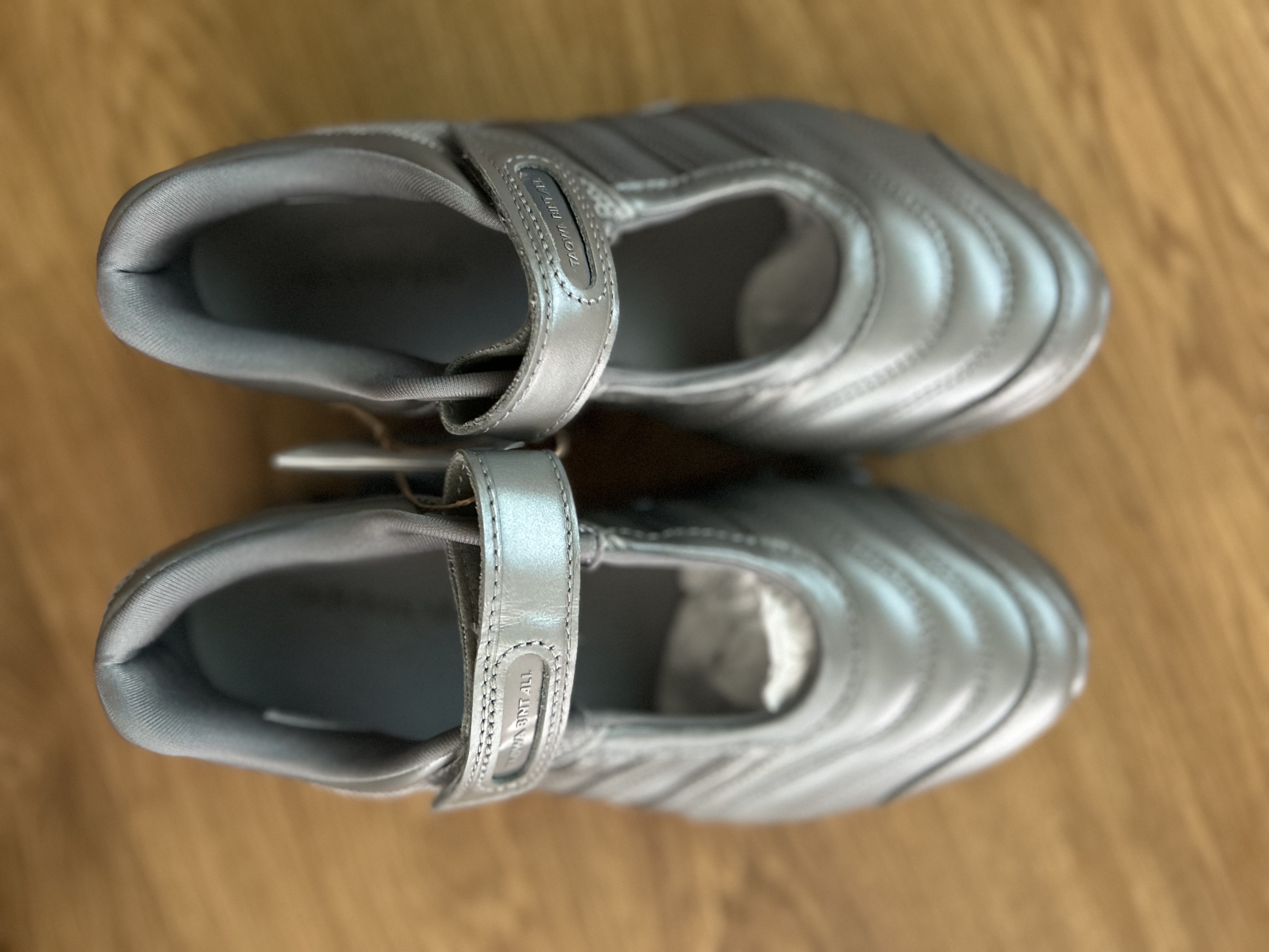 (W) Adidas x Taqwa Bint Ali Megaride Mary Jane Iron Metallic Cyber Metallic 착용 스타일