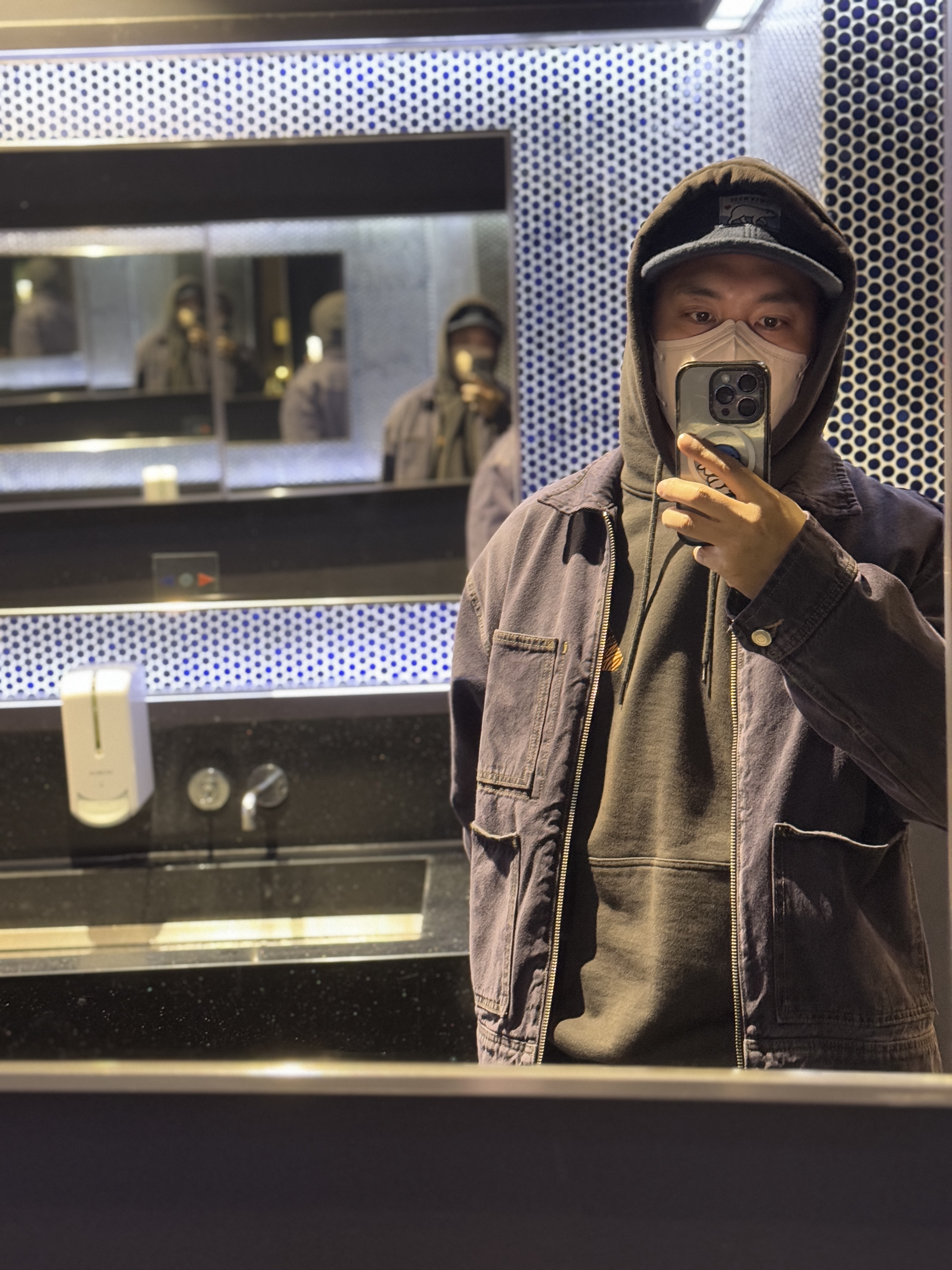 Stussy Denim Zip Work Jacket Espresso, Human Made Fleece Cap Navy 착용 스타일 - 2