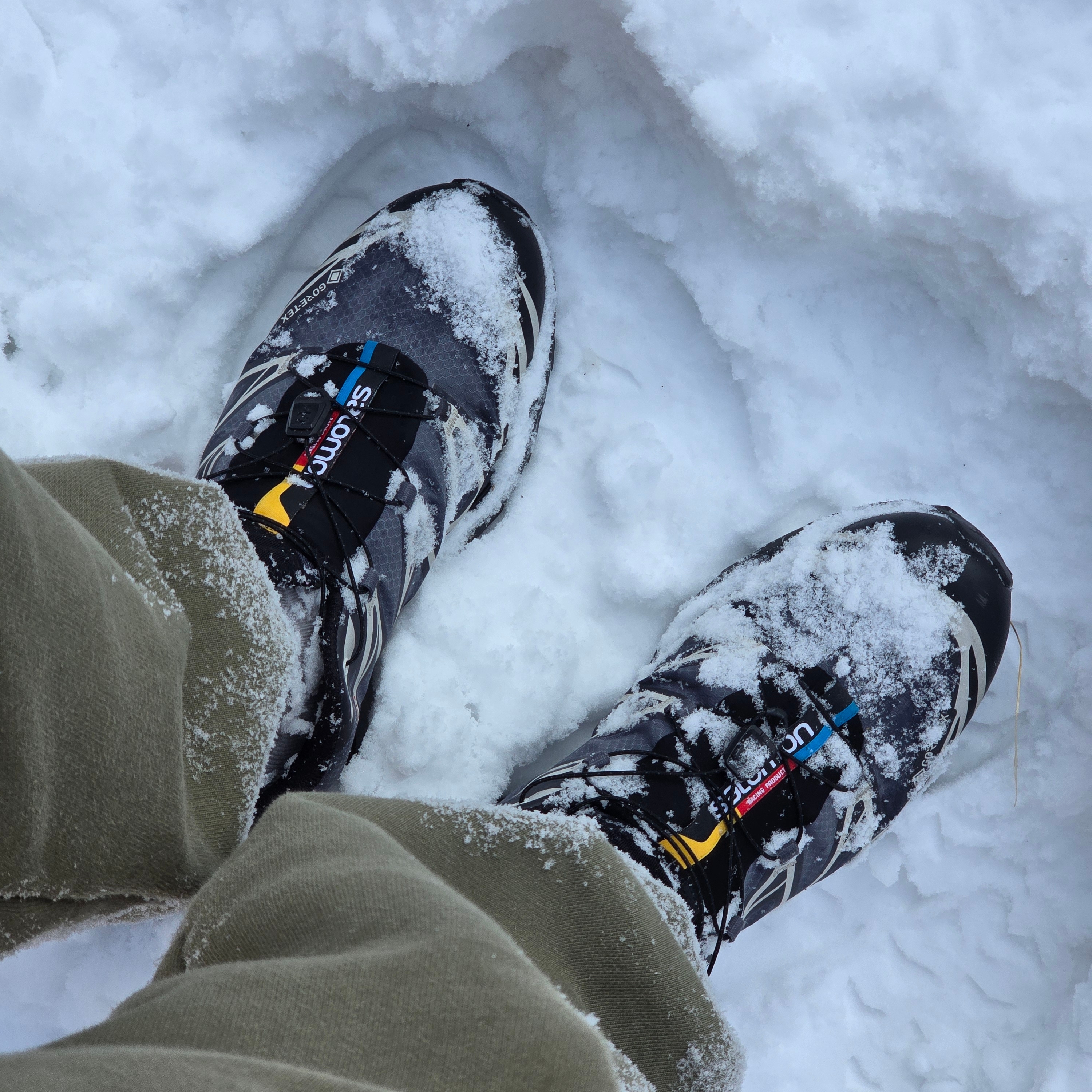 Salomon XT-6 GTX Black Silver 착용 스타일