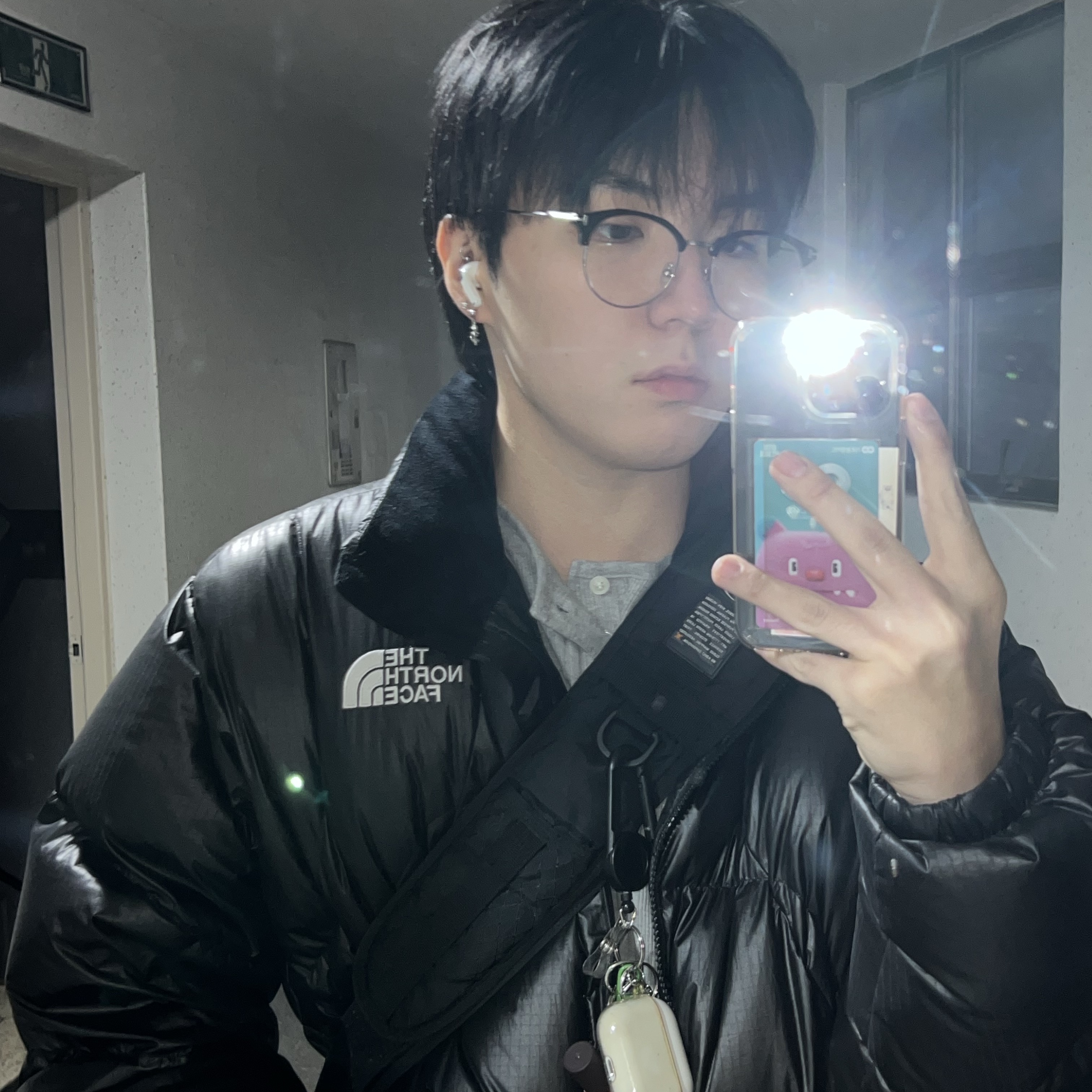 The North Face White Label Wave RDS Down Jacket Black 착용 스타일 - 2