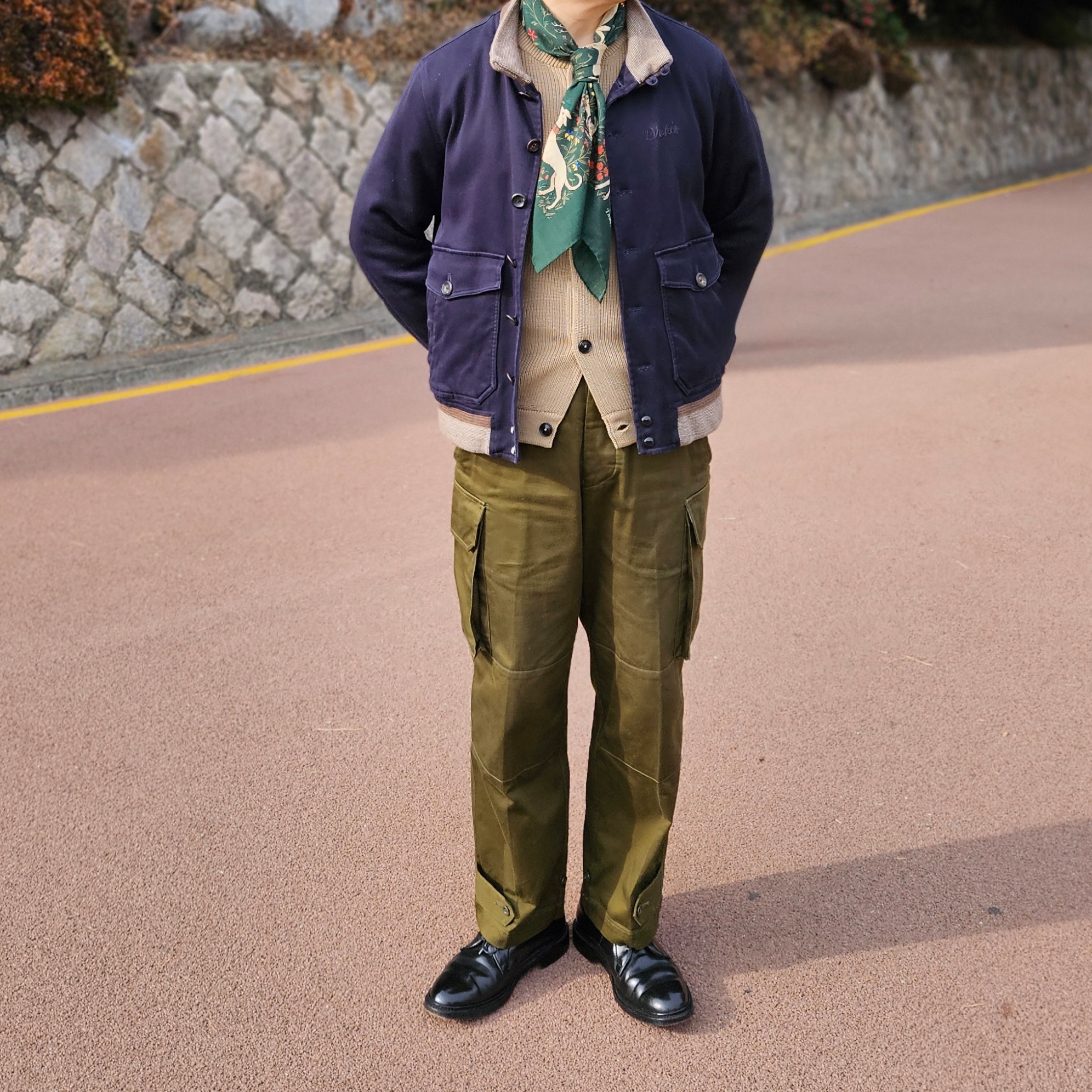 Alden 9901 Cordovan Plain Toe Blucher Oxford Black - D, Drake's Mythical Animals Print Wool Silk Bandana Navy 착용 스타일 - 2