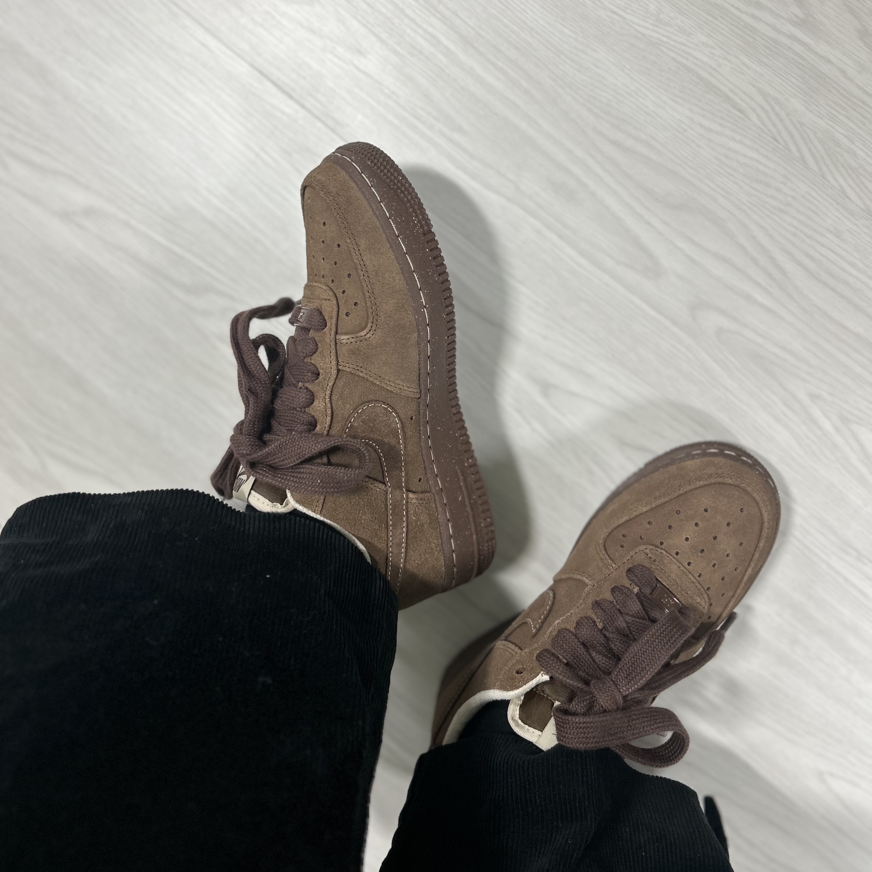 (W) Nike Air Force 1 '07 Cacao Wow 착용 스타일