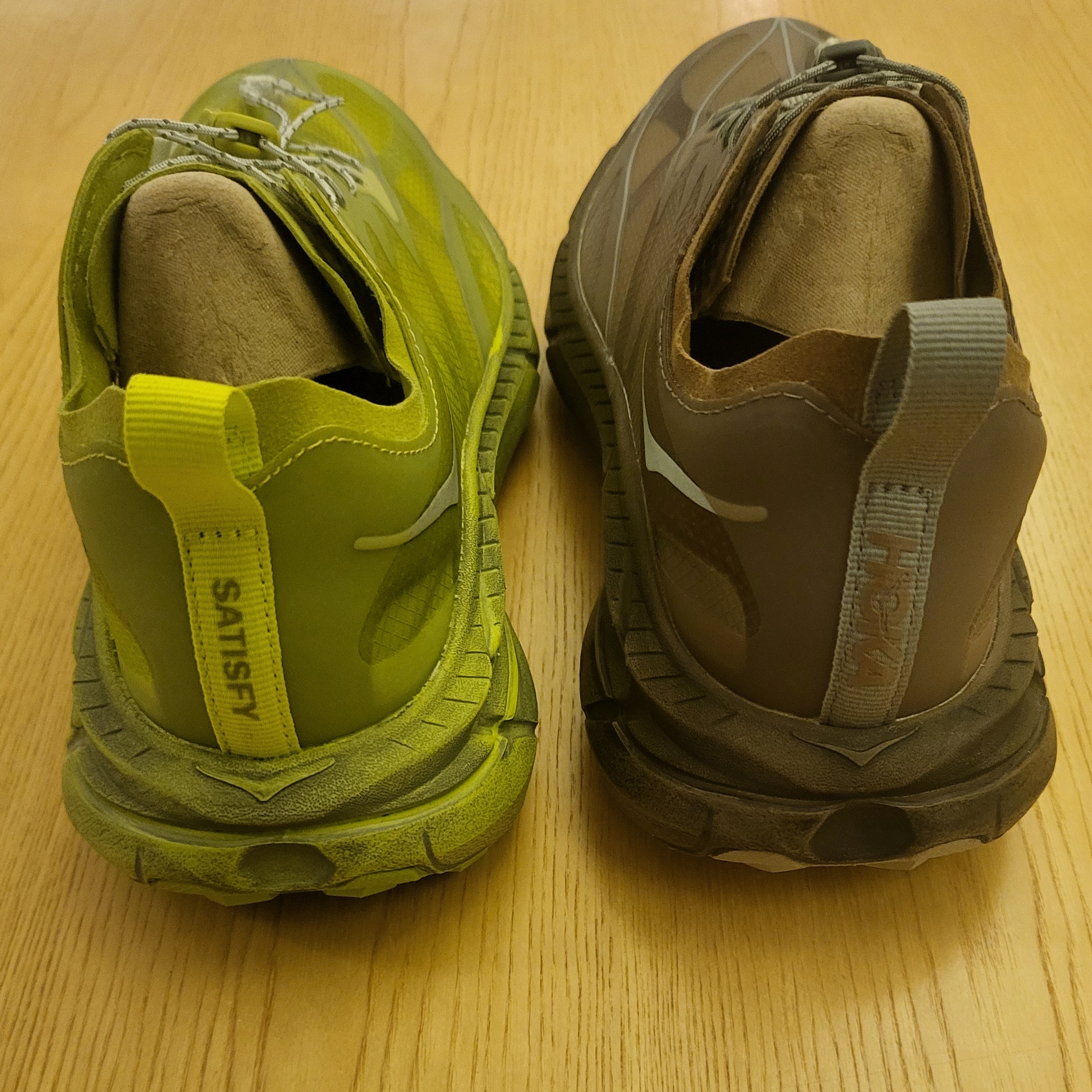 Hoka x Satisfy Mafate Speed 4 Lite Rubber, Hoka x Satisfy Mafate Speed 4 Lite Sulfur 착용 스타일 - 4