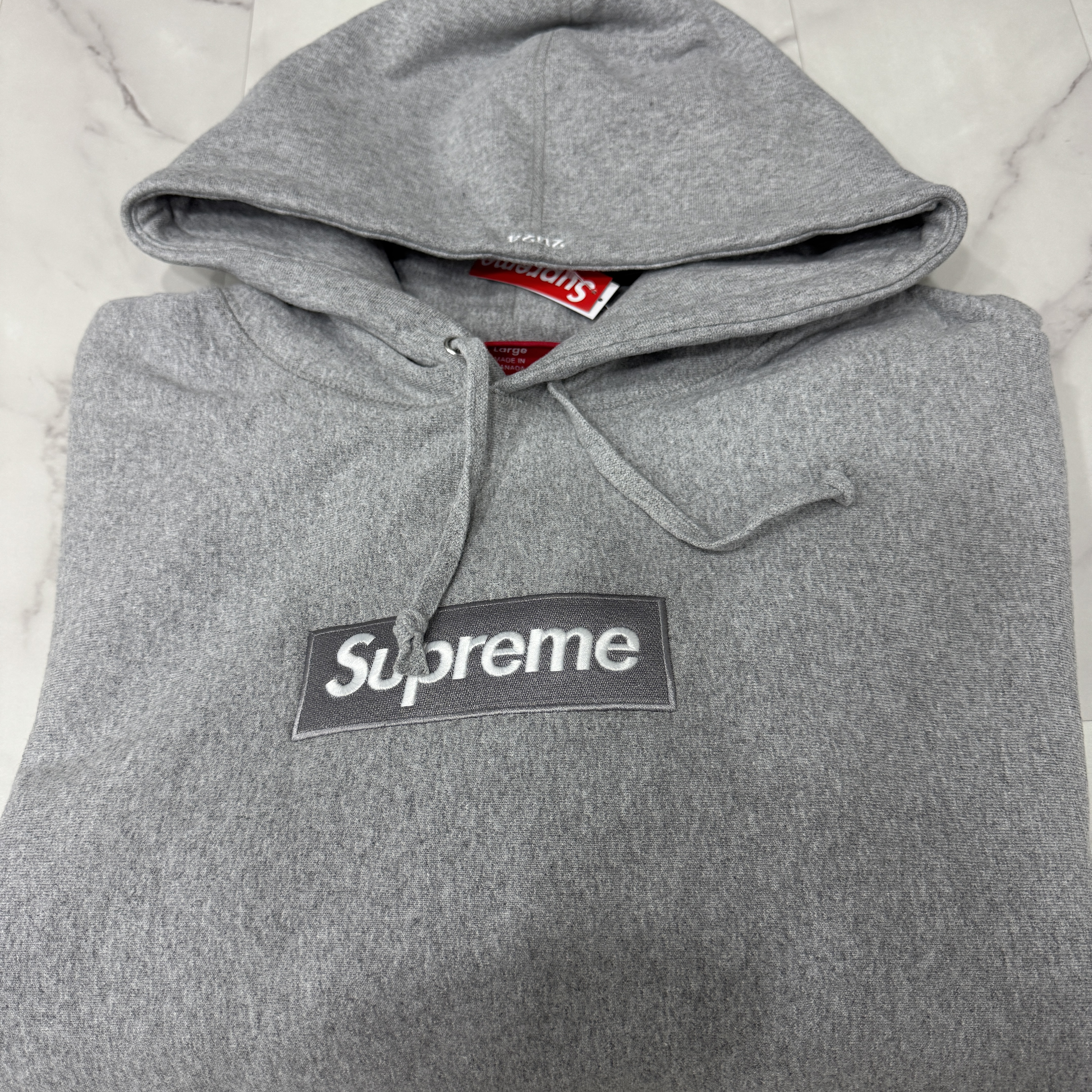 Supreme Box Logo Hooded Sweatshirt Heather Grey - 24FW 착용 스타일 - 2
