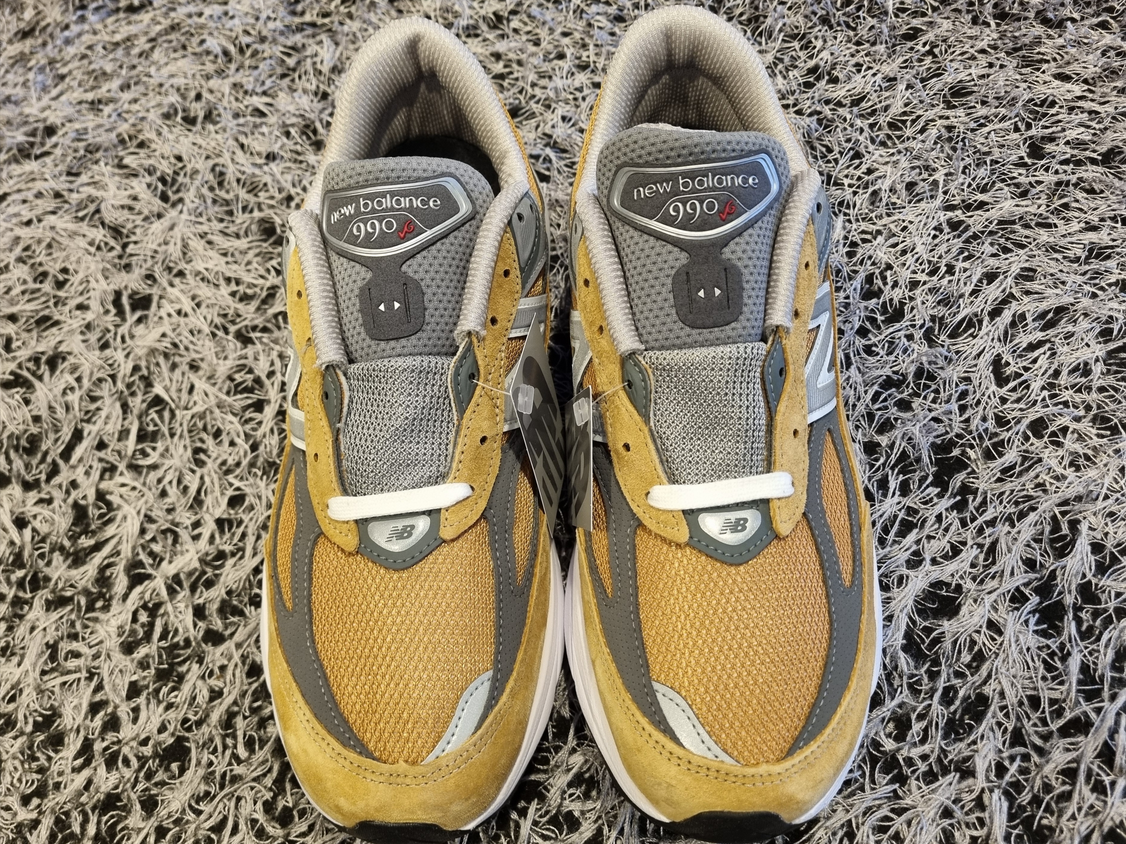 New Balance 990v6 Made in USA Workwear Grey 착용 스타일 - 4