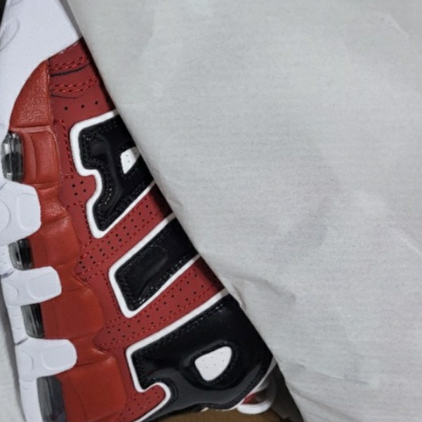 Nike Air More Uptempo 96 Bulls 2021 착용 스타일