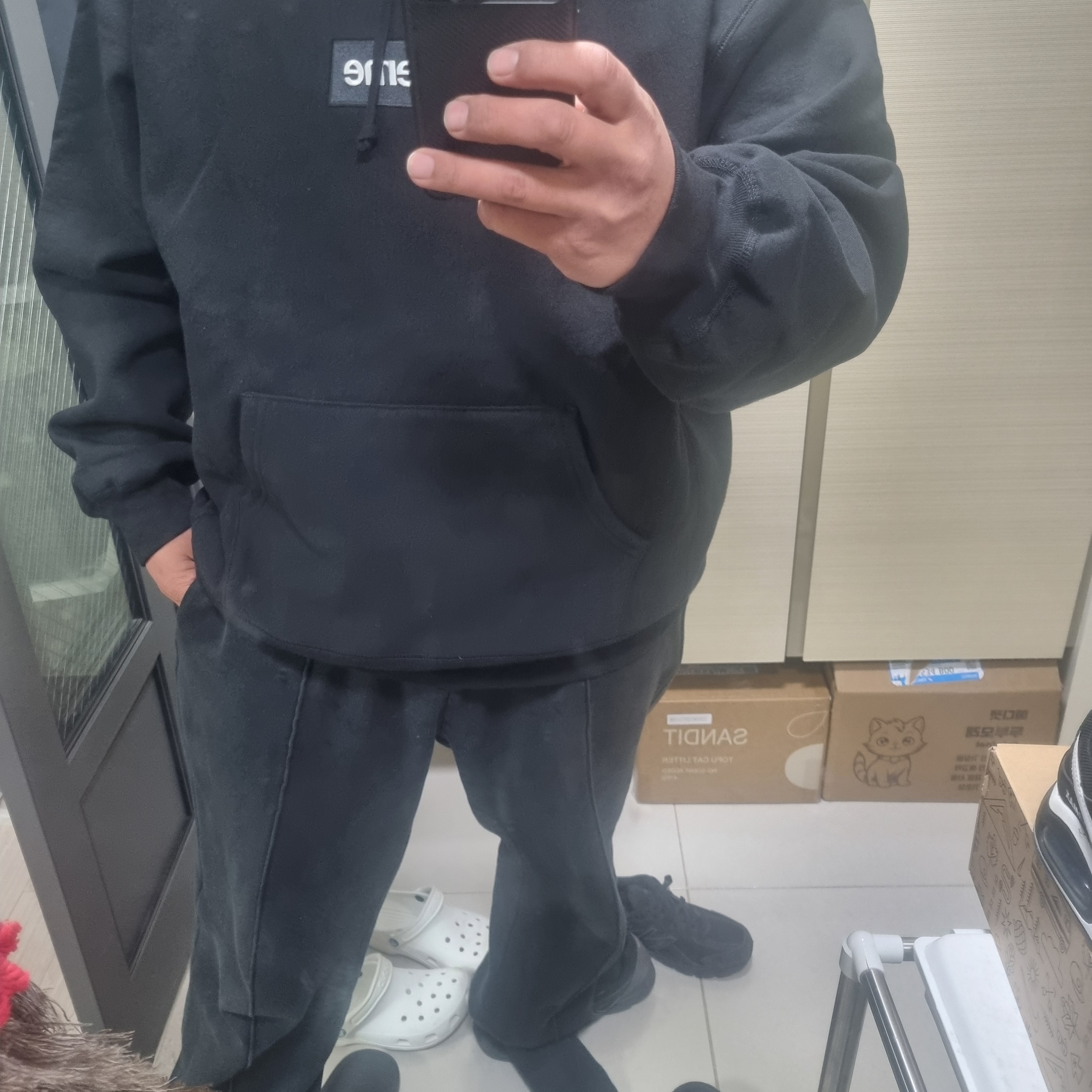 Supreme Box Logo Hooded Sweatshirt Black - 24FW 착용 스타일 - 3