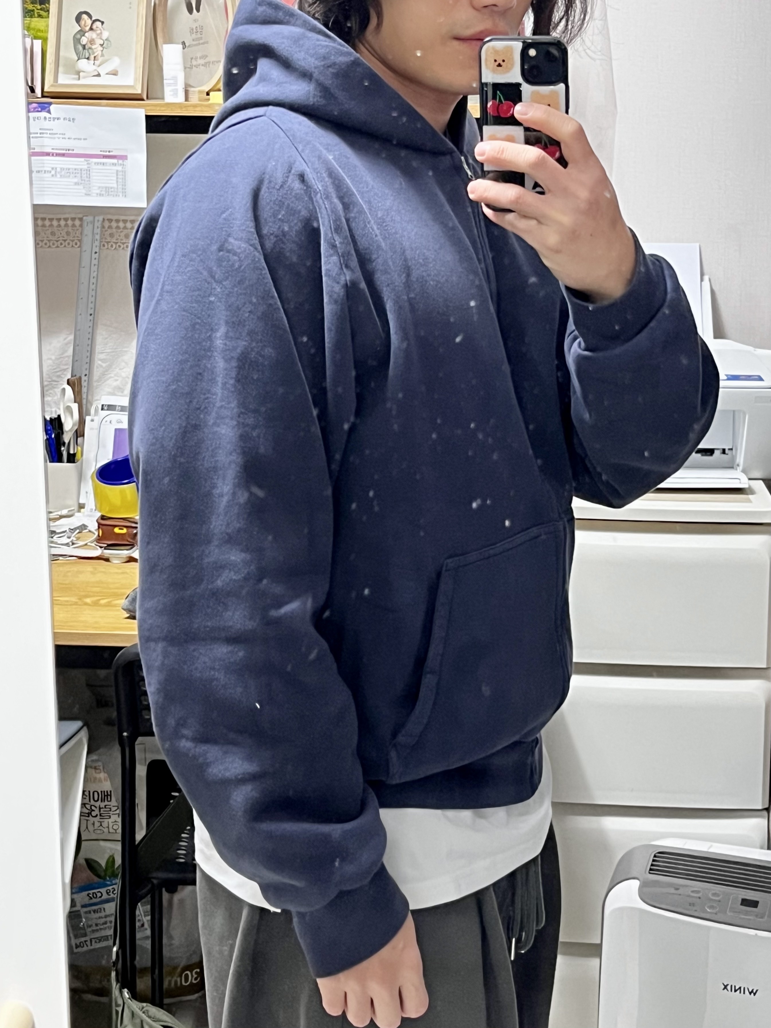 Yeezy YZY Zip-Up Hoodie Navy, Undermycar Mu.03 Anti Fxxking Logo Play Oversized Sweat Jogger Olive 착용 스타일 - 4