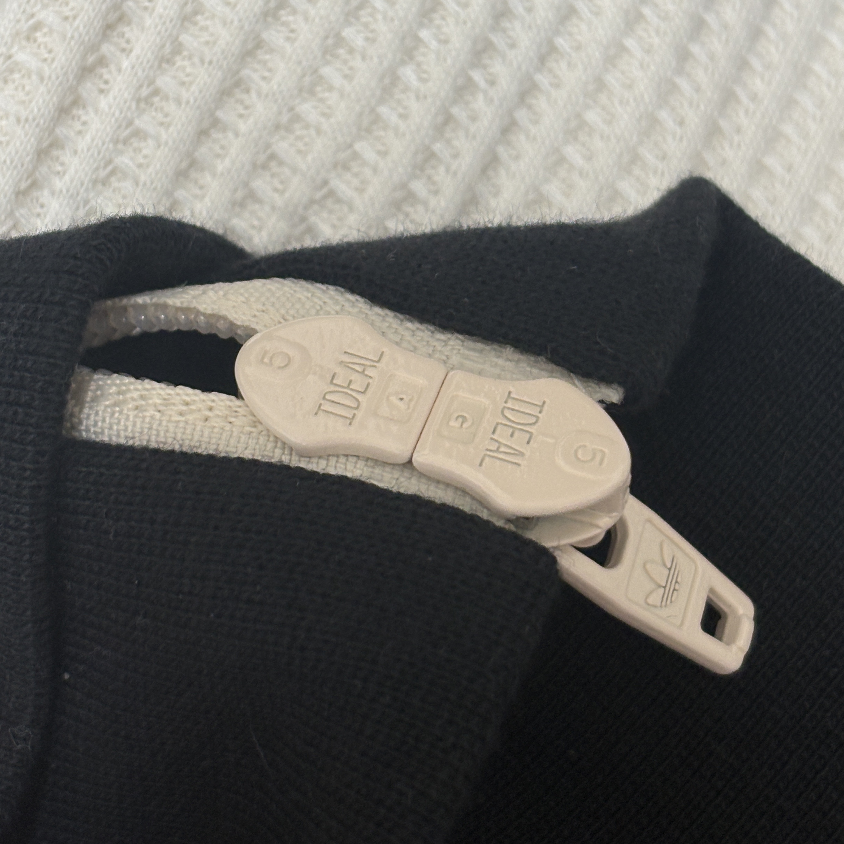 Adidas Waffle Beckenbauer Track Top Wonder White - KR Sizing 착용 스타일 - 2