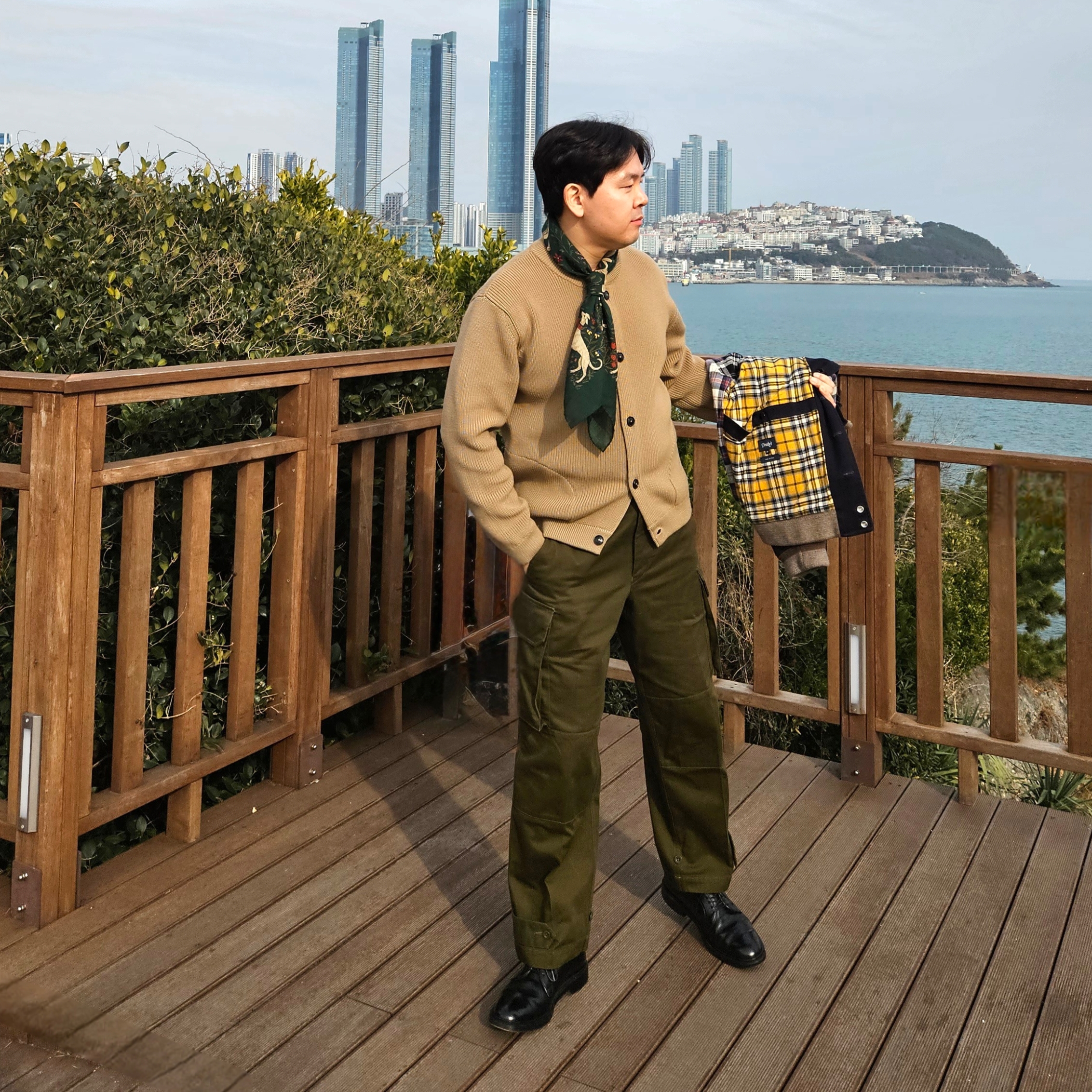 Alden 9901 Cordovan Plain Toe Blucher Oxford Black - D, Drake's Mythical Animals Print Wool Silk Bandana Navy 착용 스타일 - 1